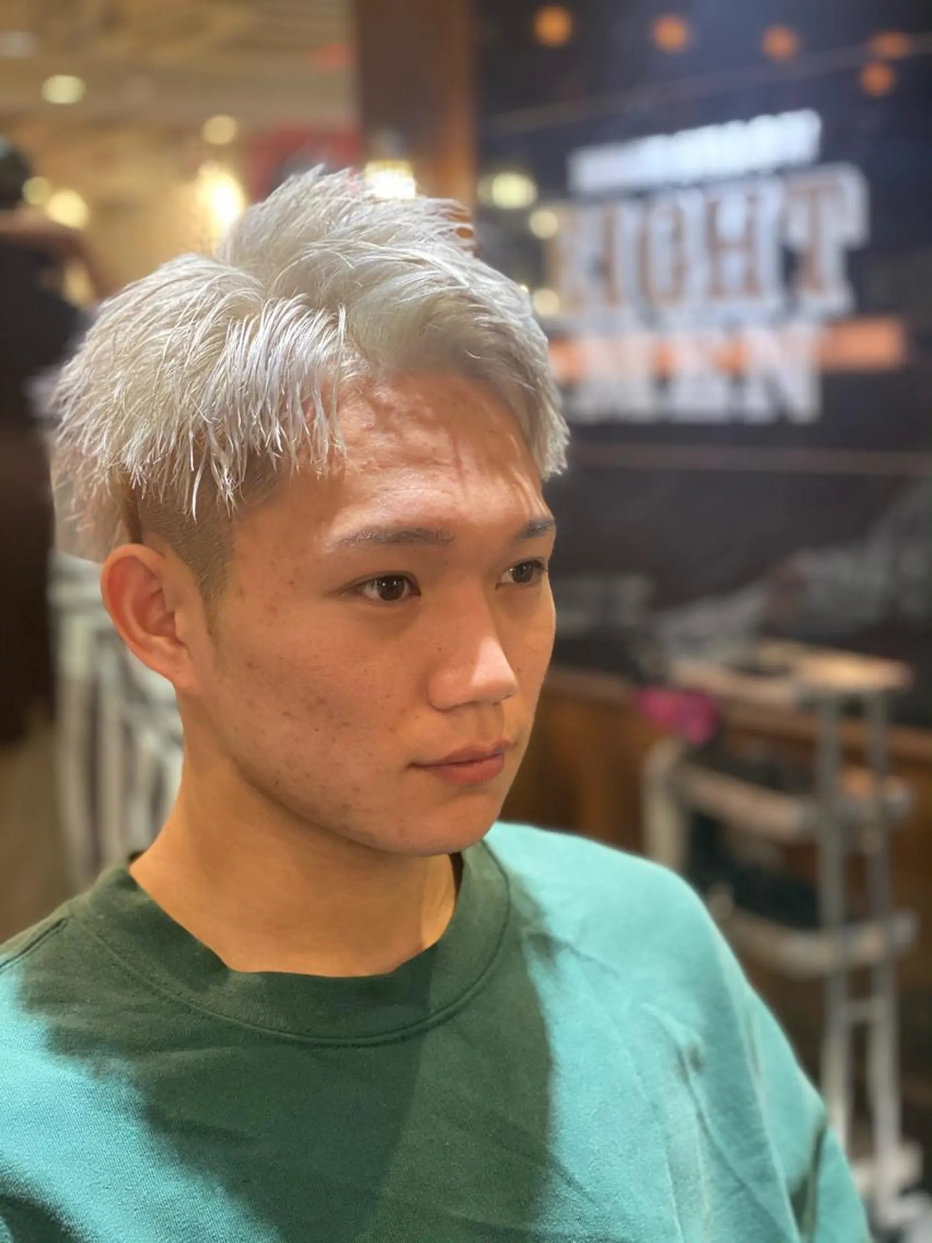 ショート カラー メンズ ヘアカラー トリートメント 🎱メンズフェード 特化HYOGA🎱のヘアスタイル