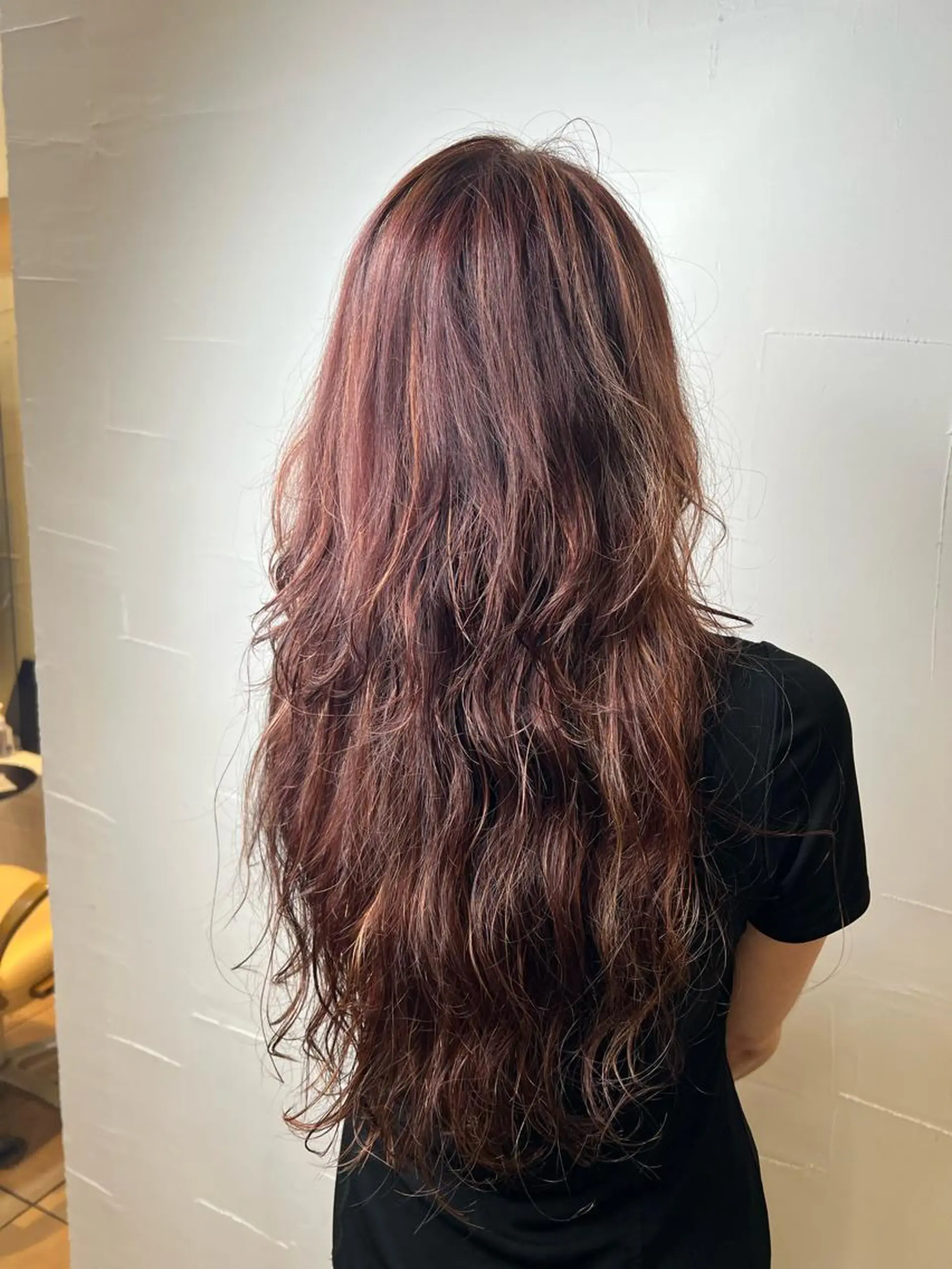 ロング カラー パーマ ハイライトカラー ハイライト レイヤーカット 三谷 舞🌈⭐️のヘアスタイル