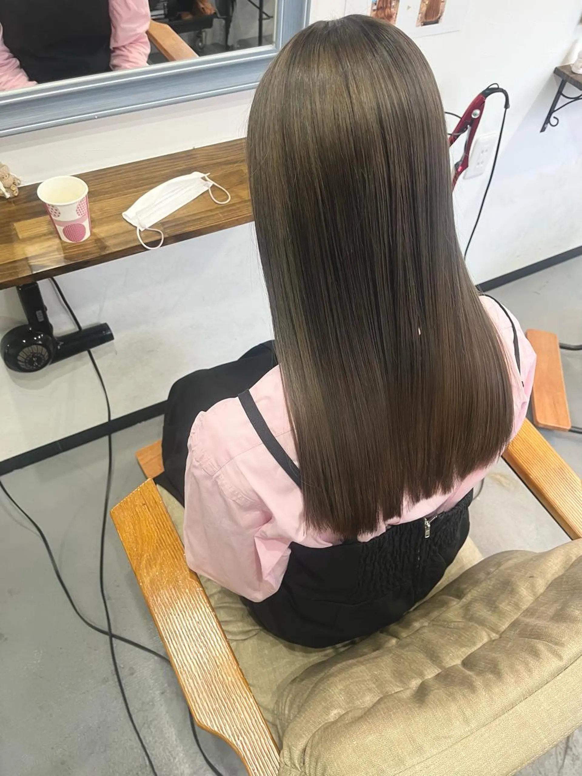 セミロング Sherry所属・川尻 詩織のヘアスタイル