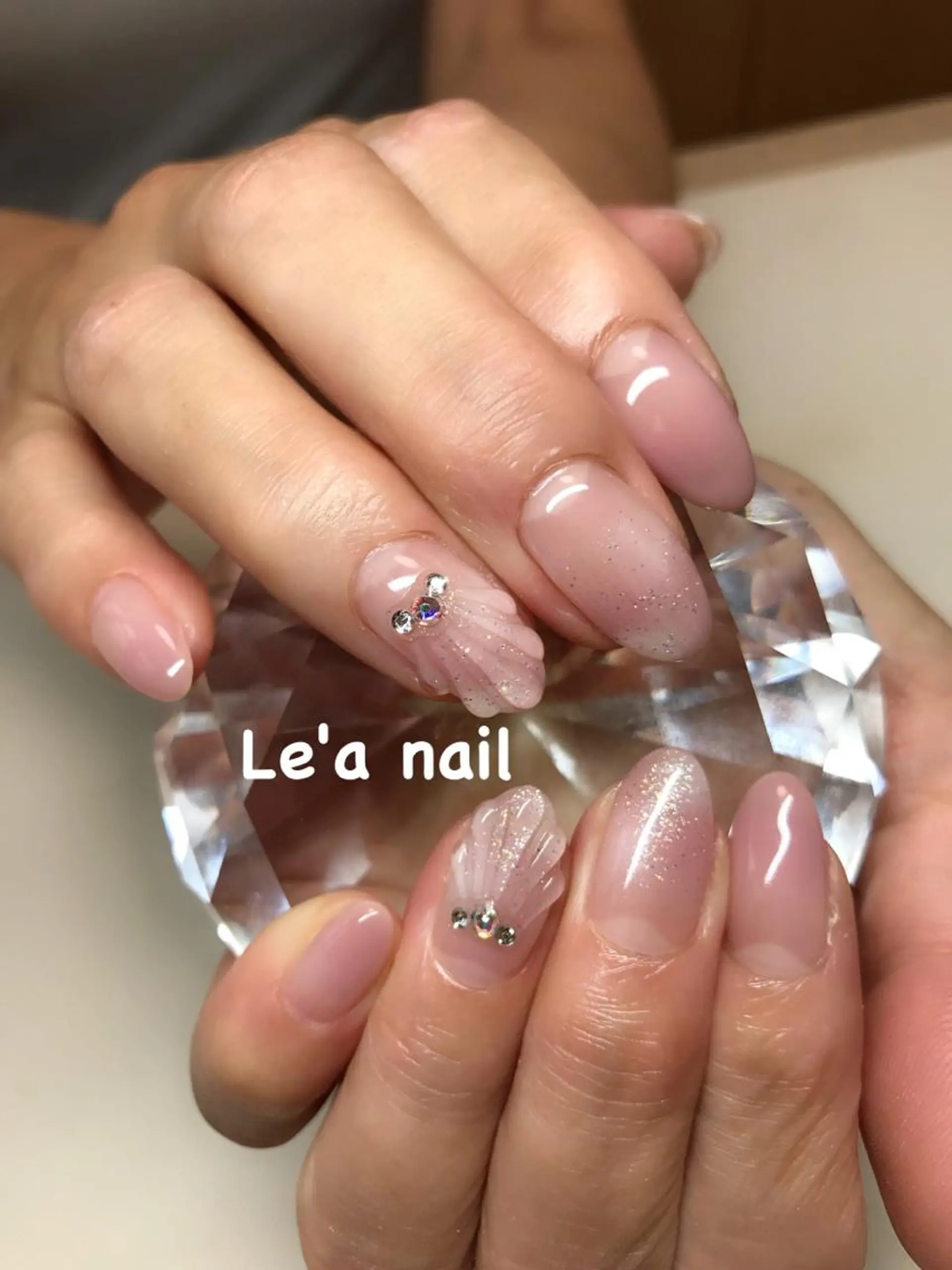 ネイル ハンドネイル 'mm  (ミリ) ＭＡＮＡＭＩのネイルデザイン