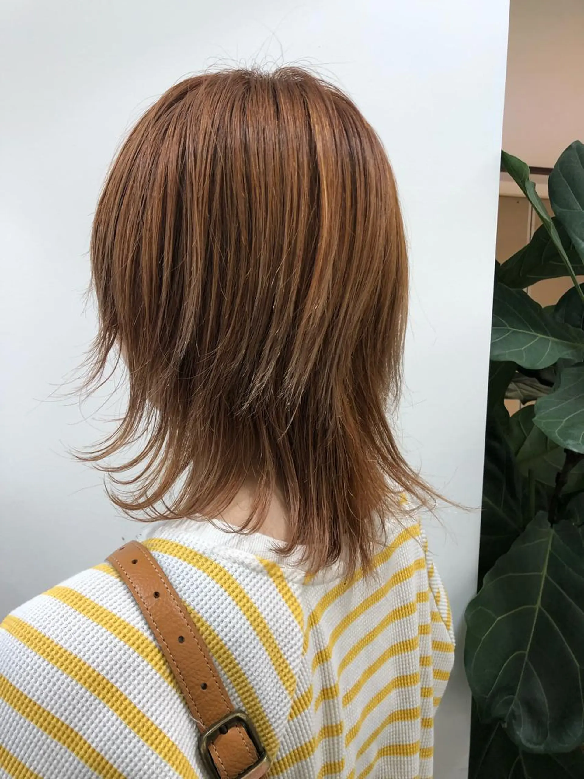 ミディアム 顔周りの垢抜けヘア 立山あいりのヘアスタイル