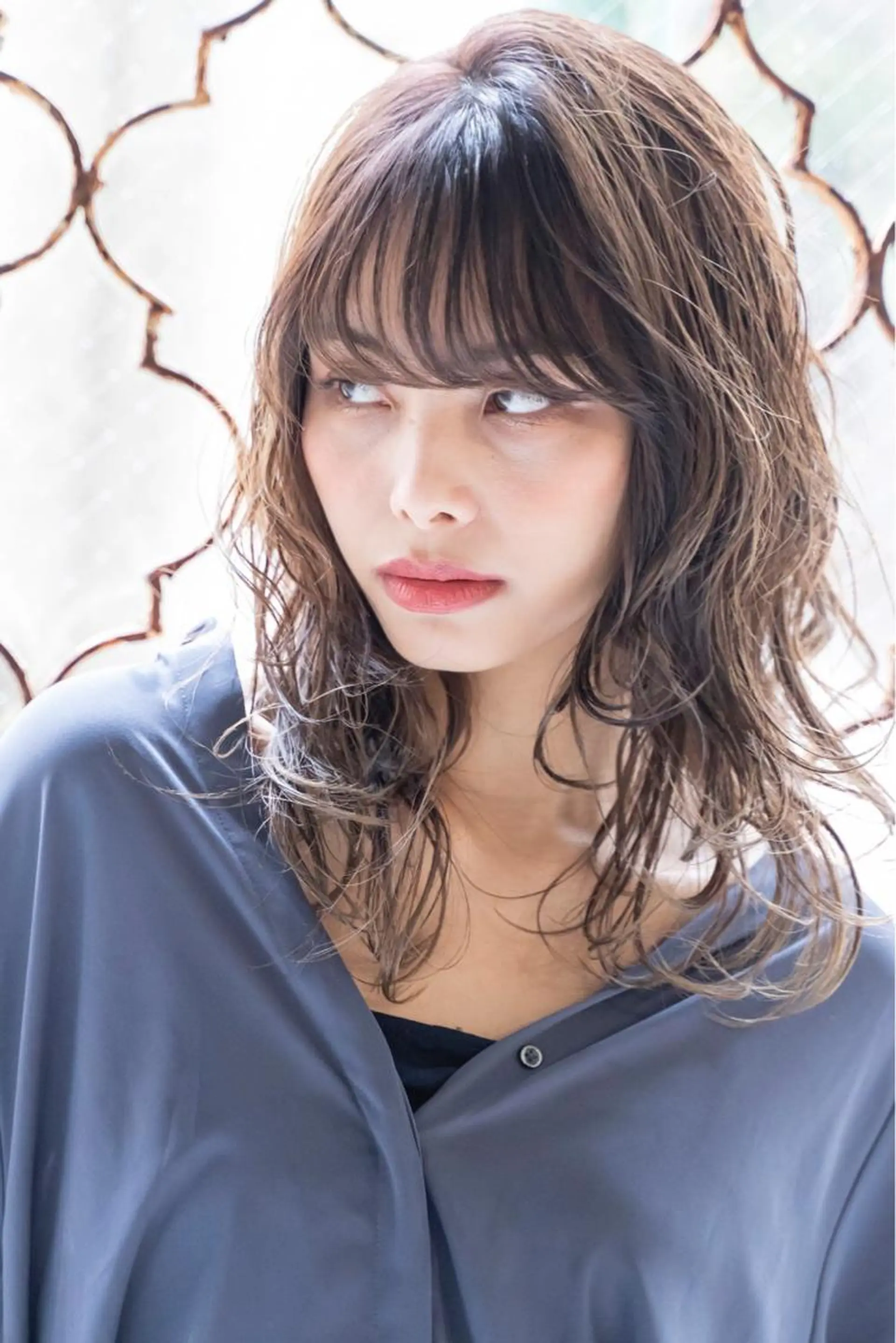 セミロング カラー ハイトーン/レイヤー 💜Akaneのヘアスタイル