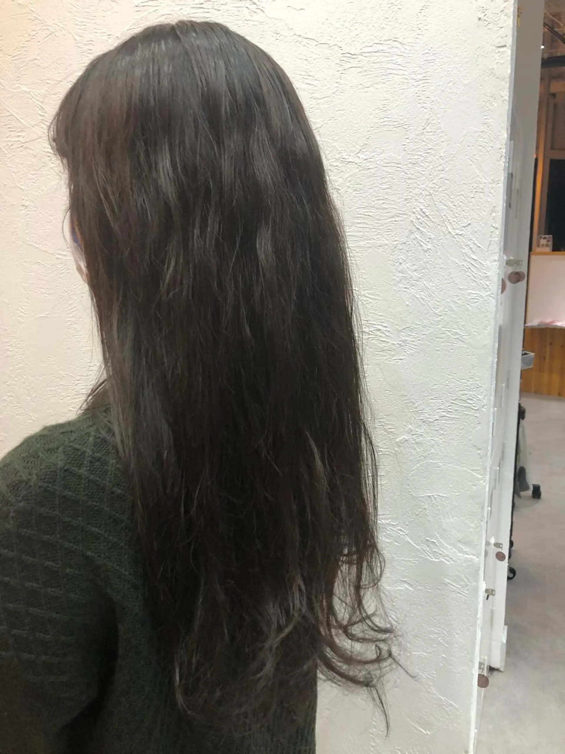 ロング カラー 脇谷 拓弥のヘアスタイル