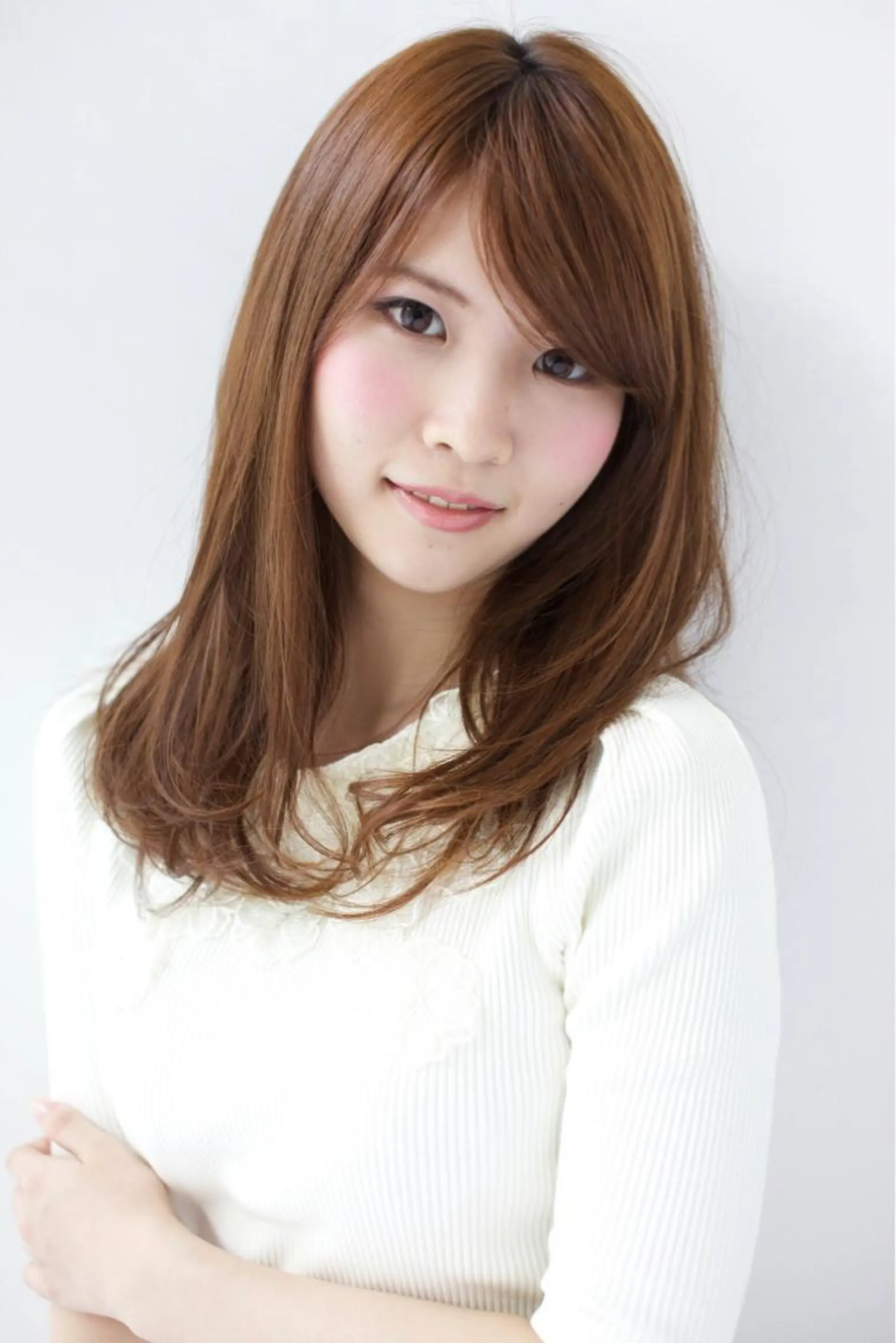 ミディアム セミロング ロング カラー パーマ miiro 長津田 髪質改善　フジムラのヘアスタイル