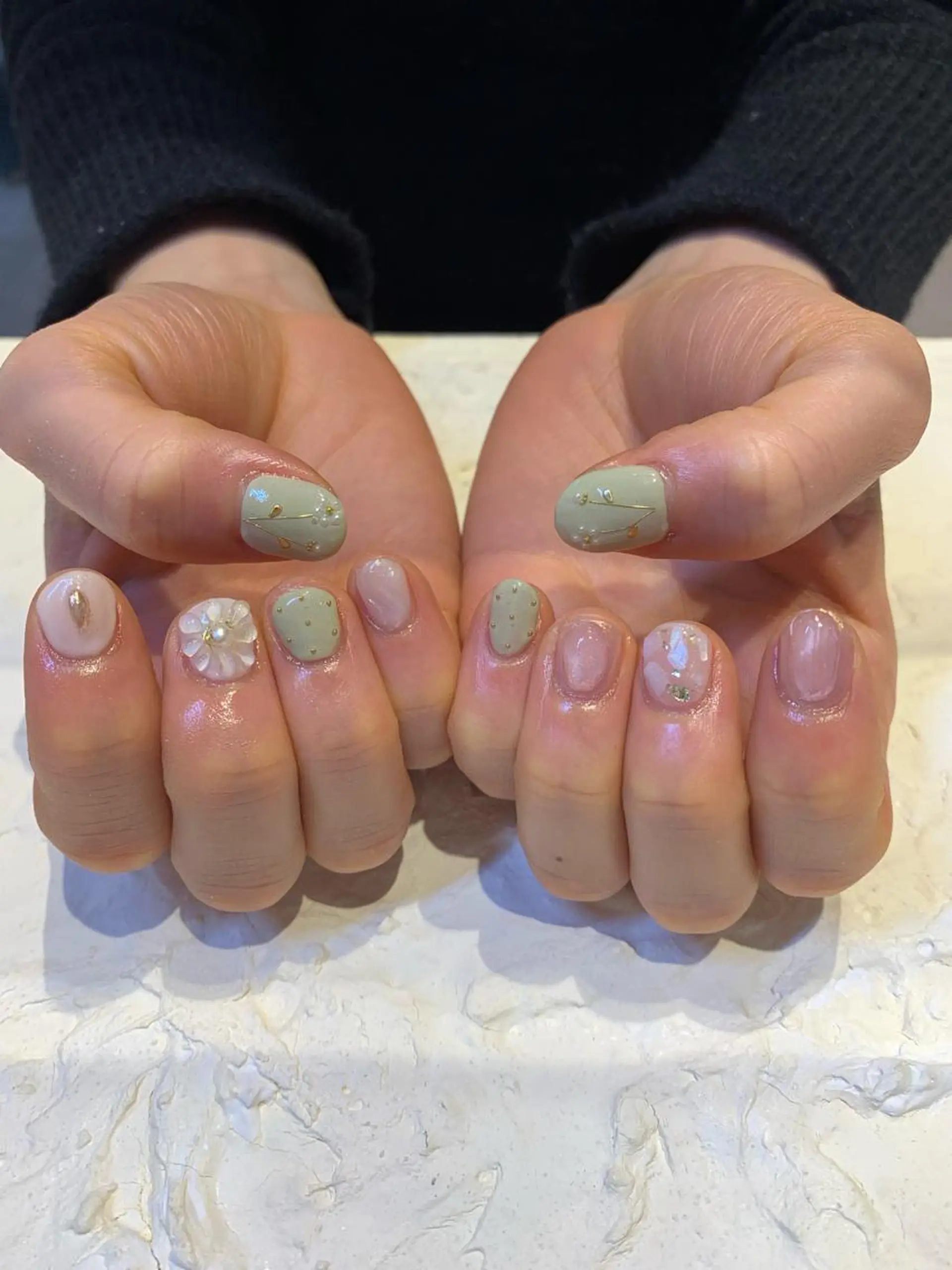 ネイル フラワーネイル マキノ ユイのネイルデザイン