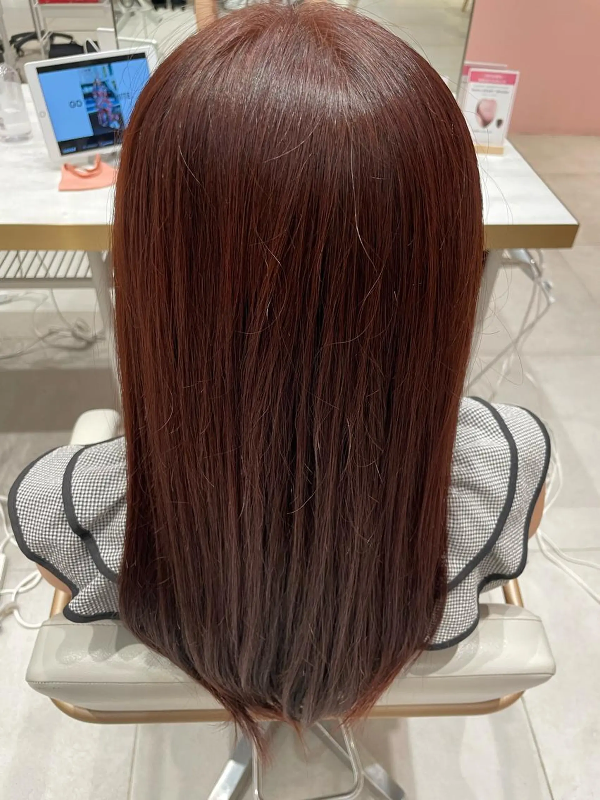 カラー レイヤー/顔周り /透明感/TAKUのヘアスタイル