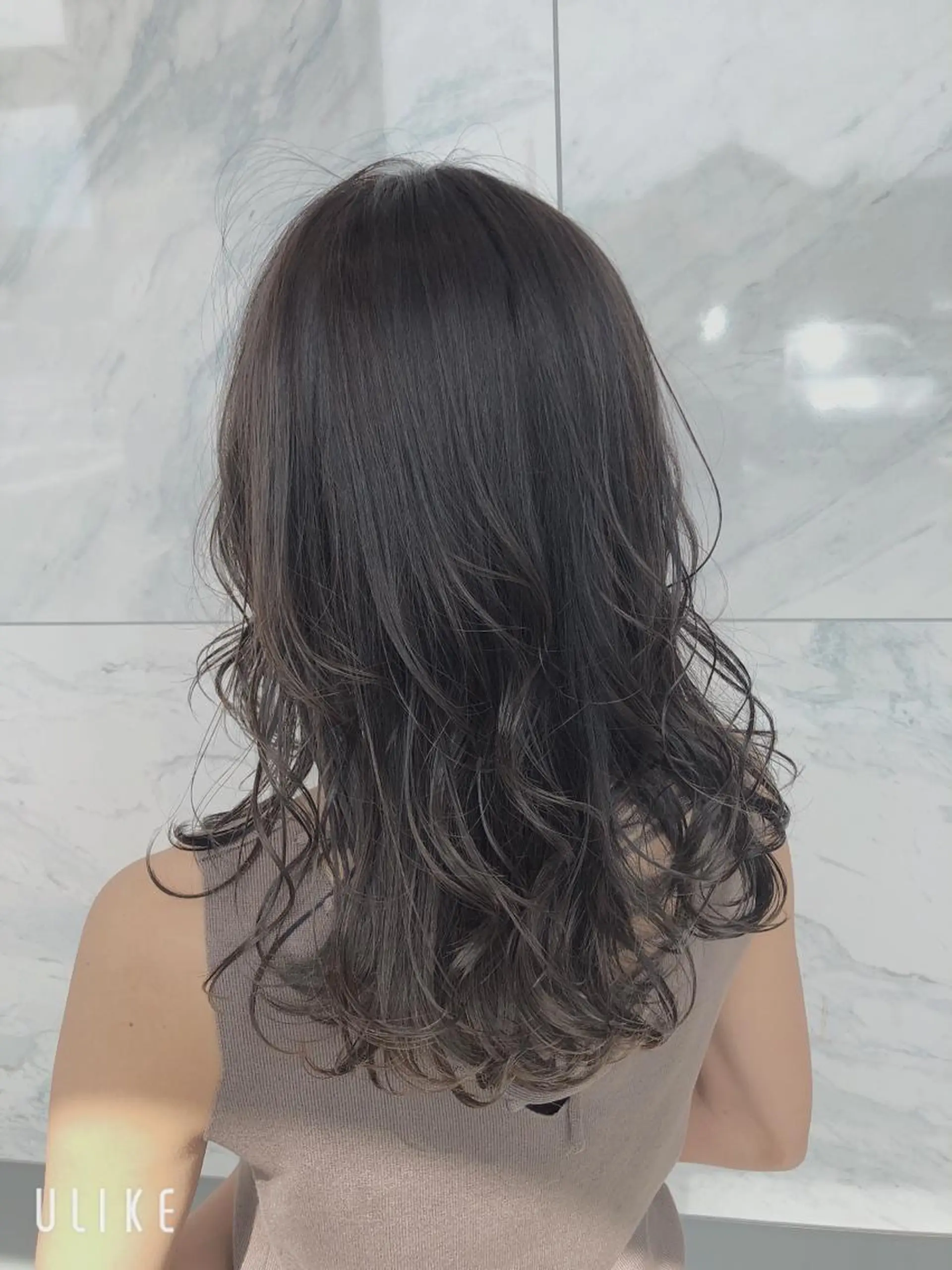 ロング カラー グレージュ モカグレージュ ヘアカラー 難しい髪質の縮毛矯正 高岡/射水/髪質改善のヘアスタイル