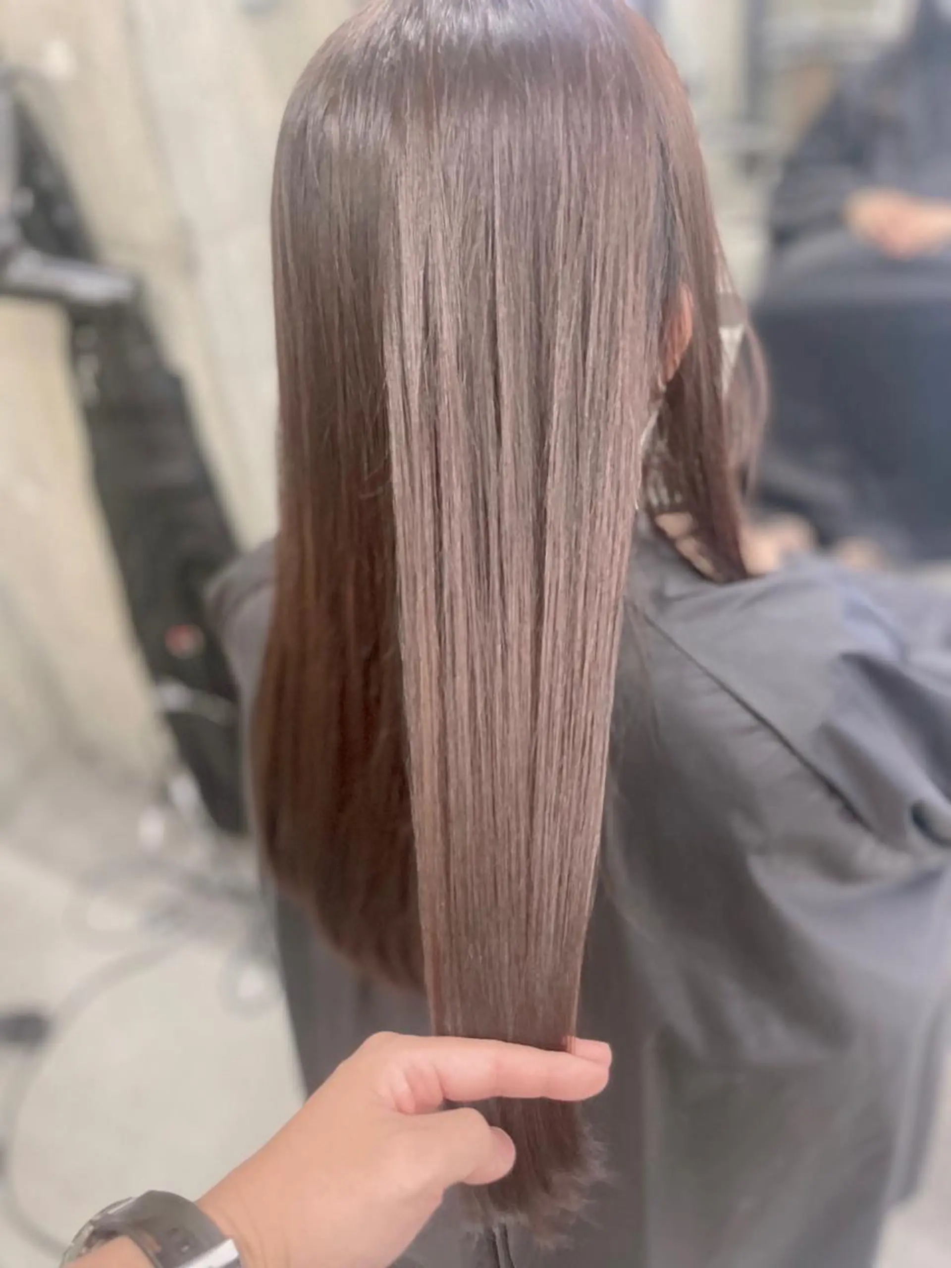 ロング トリートメント O/ODER (official)のヘアスタイル