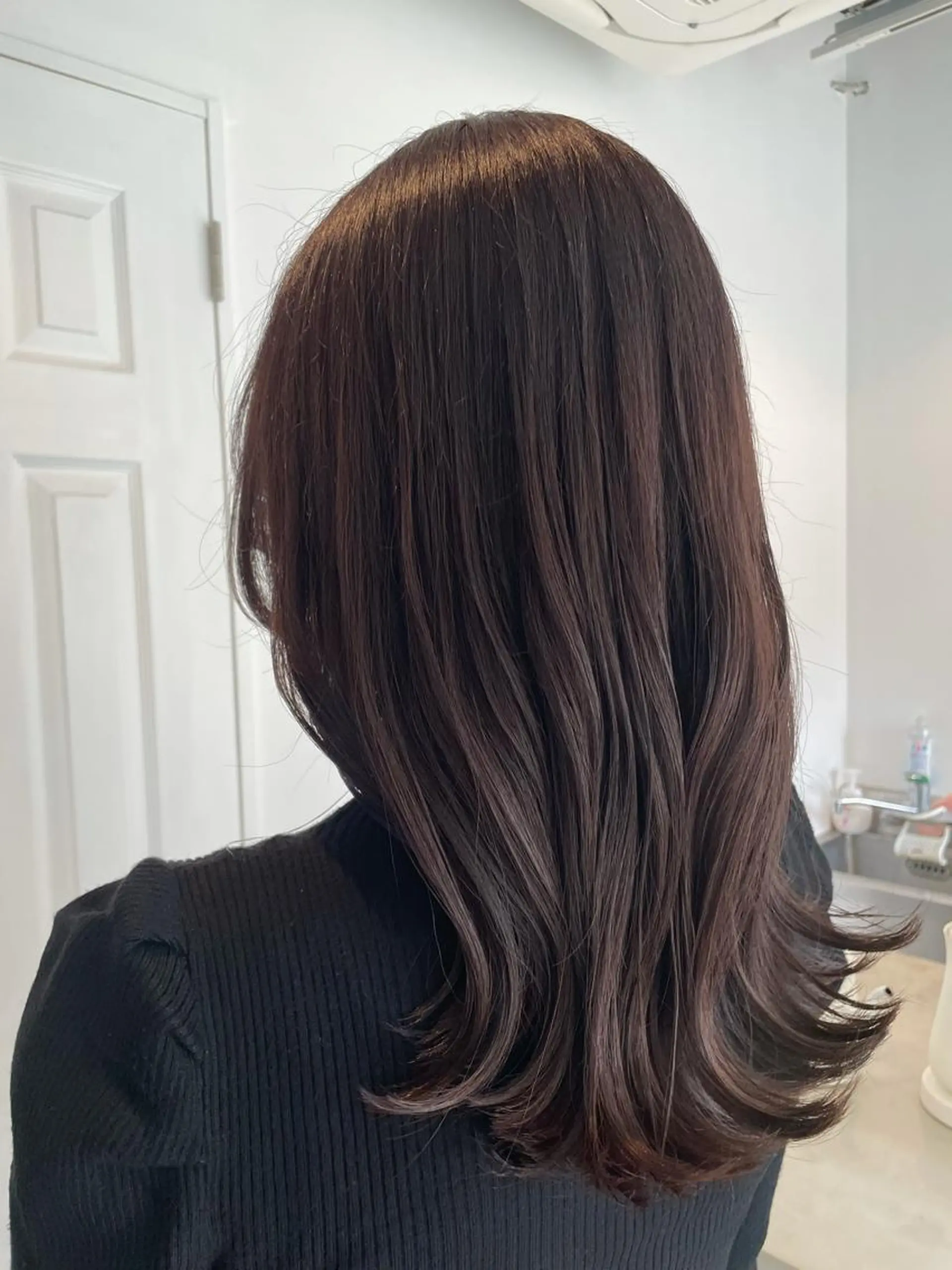 ミディアム カラー ヘアアレンジ REONA🪽✨薬院 レイヤーカット🫧のヘアスタイル