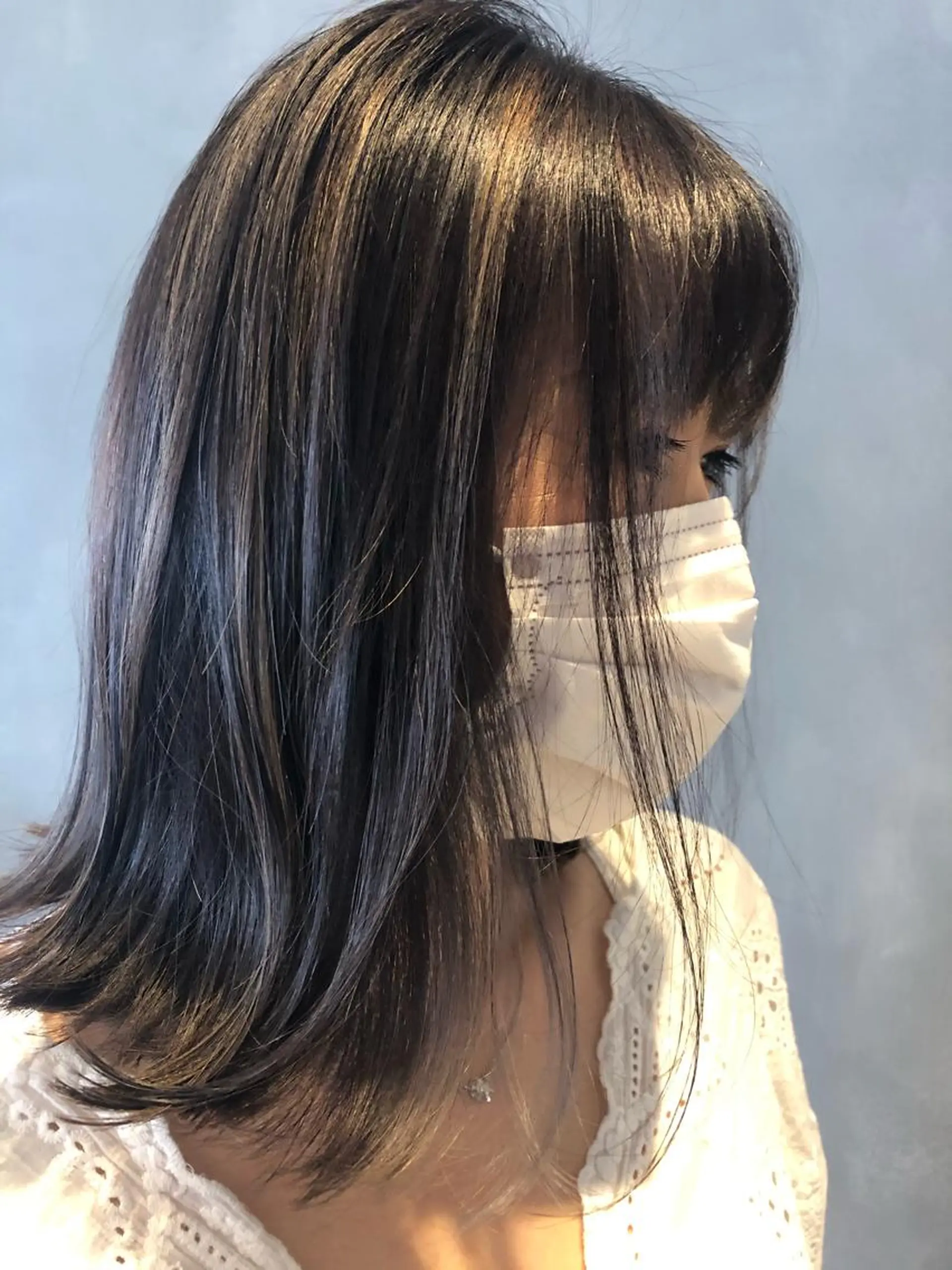 ミディアム カラー 長谷川 沙紀のヘアスタイル