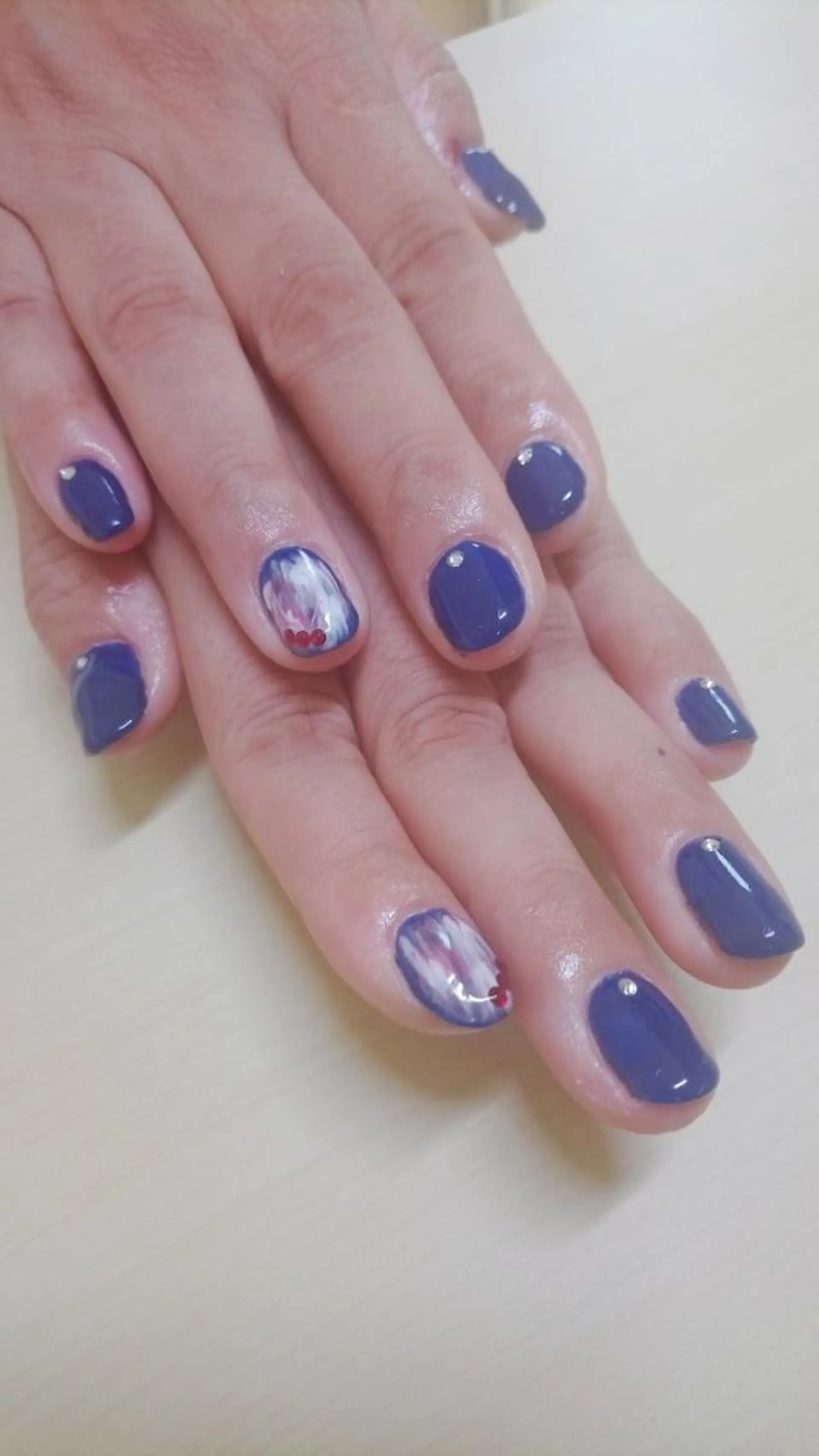 ネイル Roger 舞のネイルデザイン