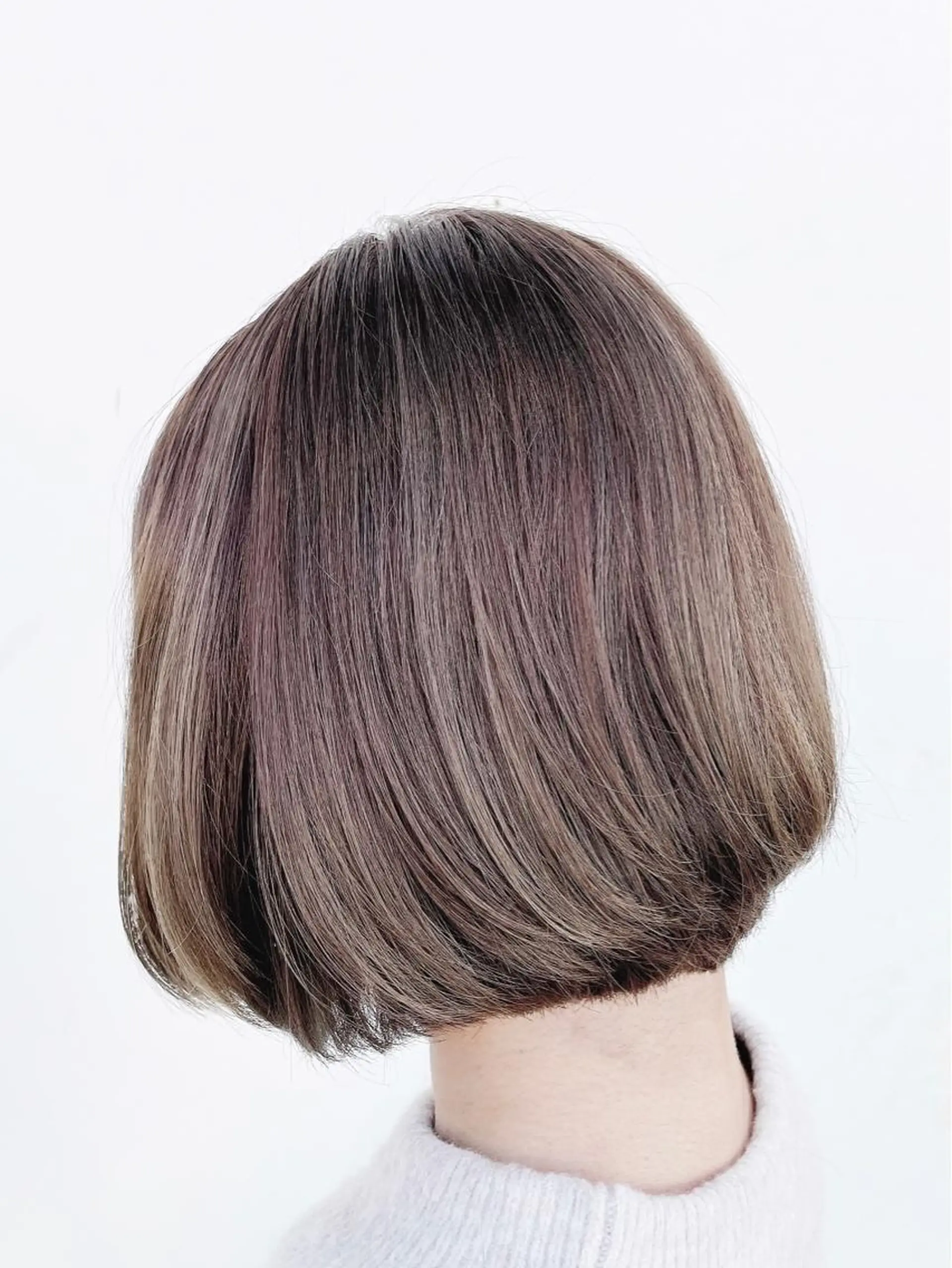 ショート カラー 透明感カラー/ブリー チ✨駒場 笙のヘアスタイル