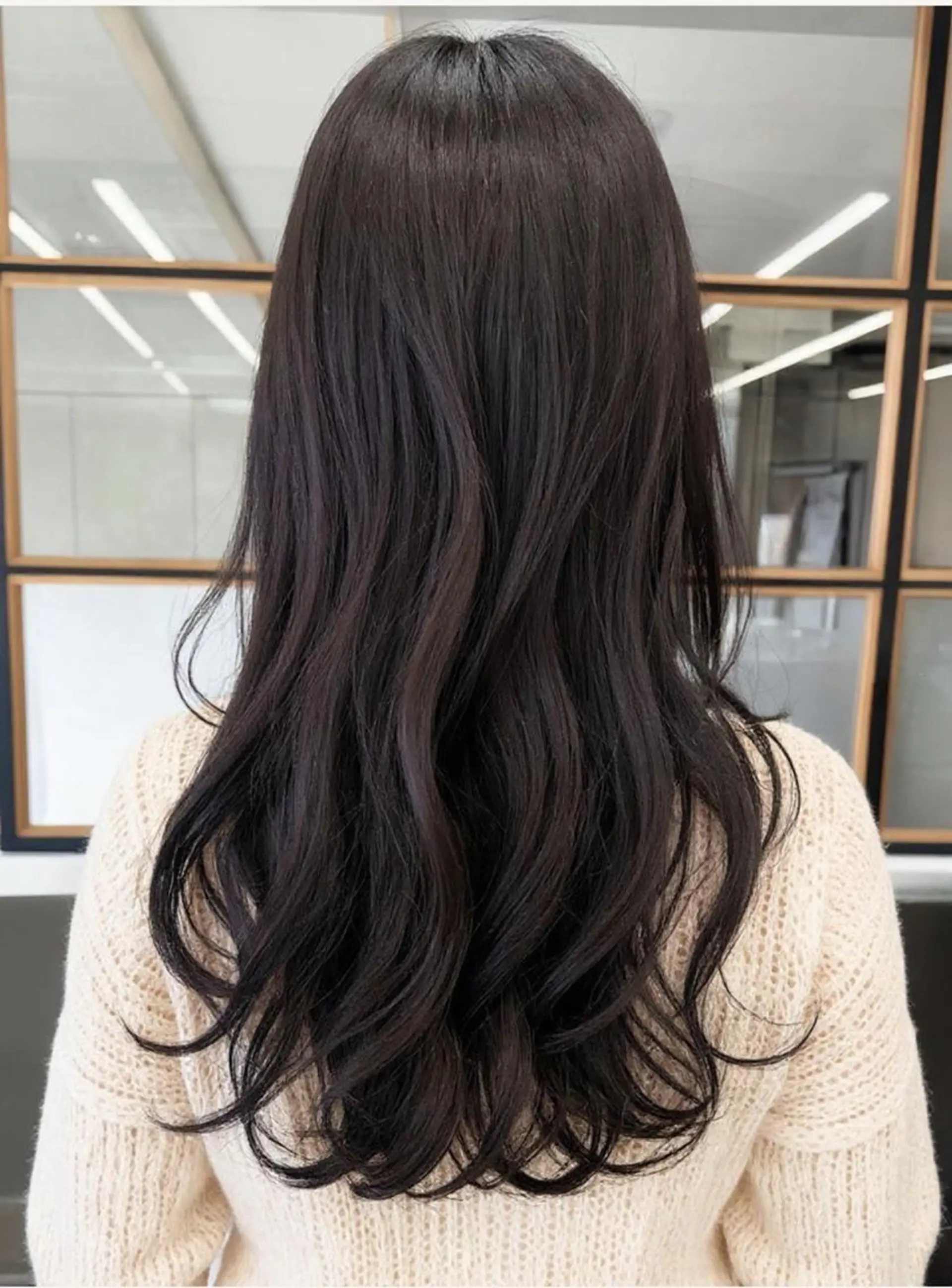 セミロング カット トリートメント 川﨑 蓮二　透明感カラーのヘアスタイル