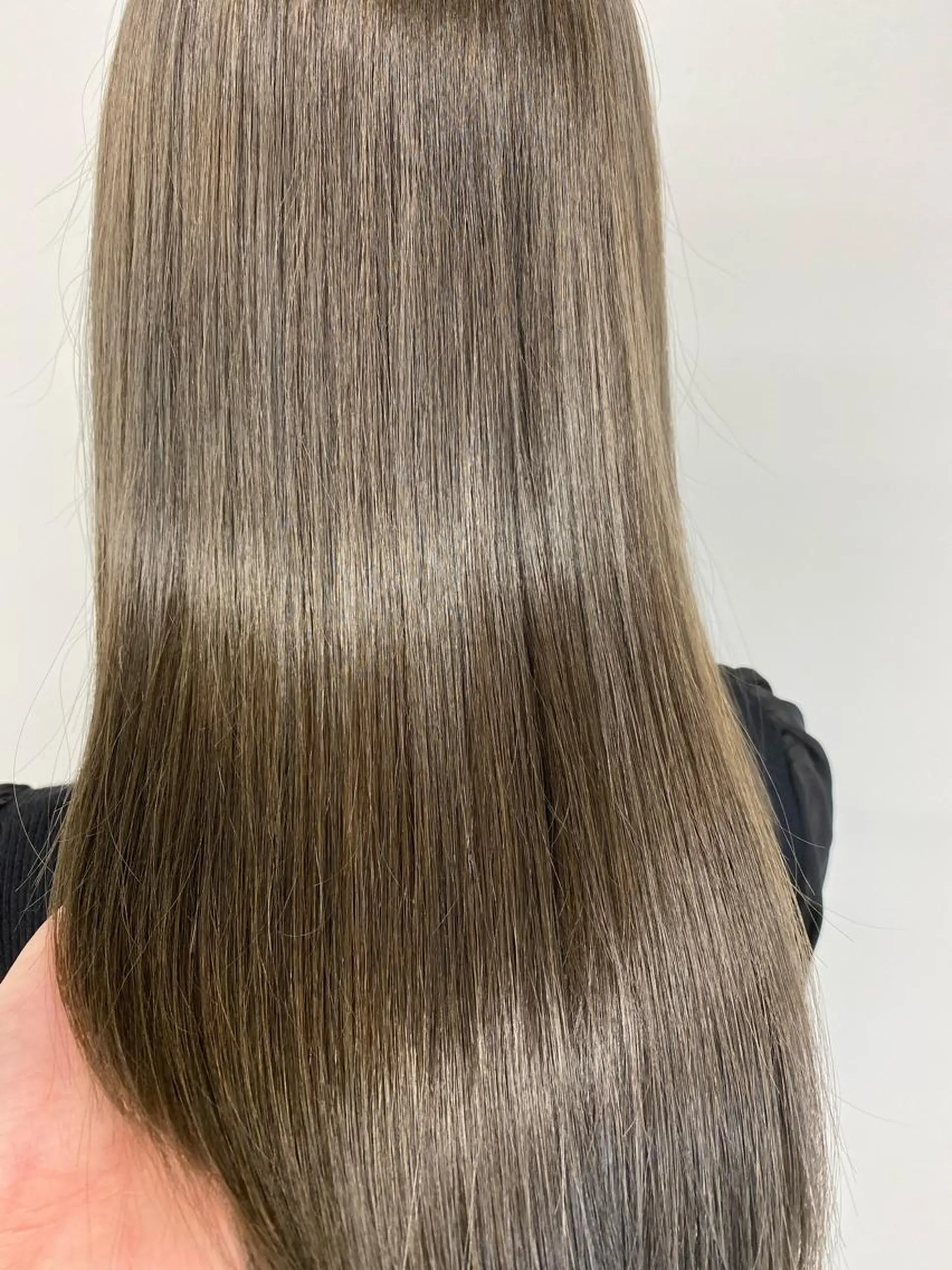 ロング カラー 縮毛矯正 ✨大人韓国レイヤー ✨吉原 潤✨のヘアスタイル