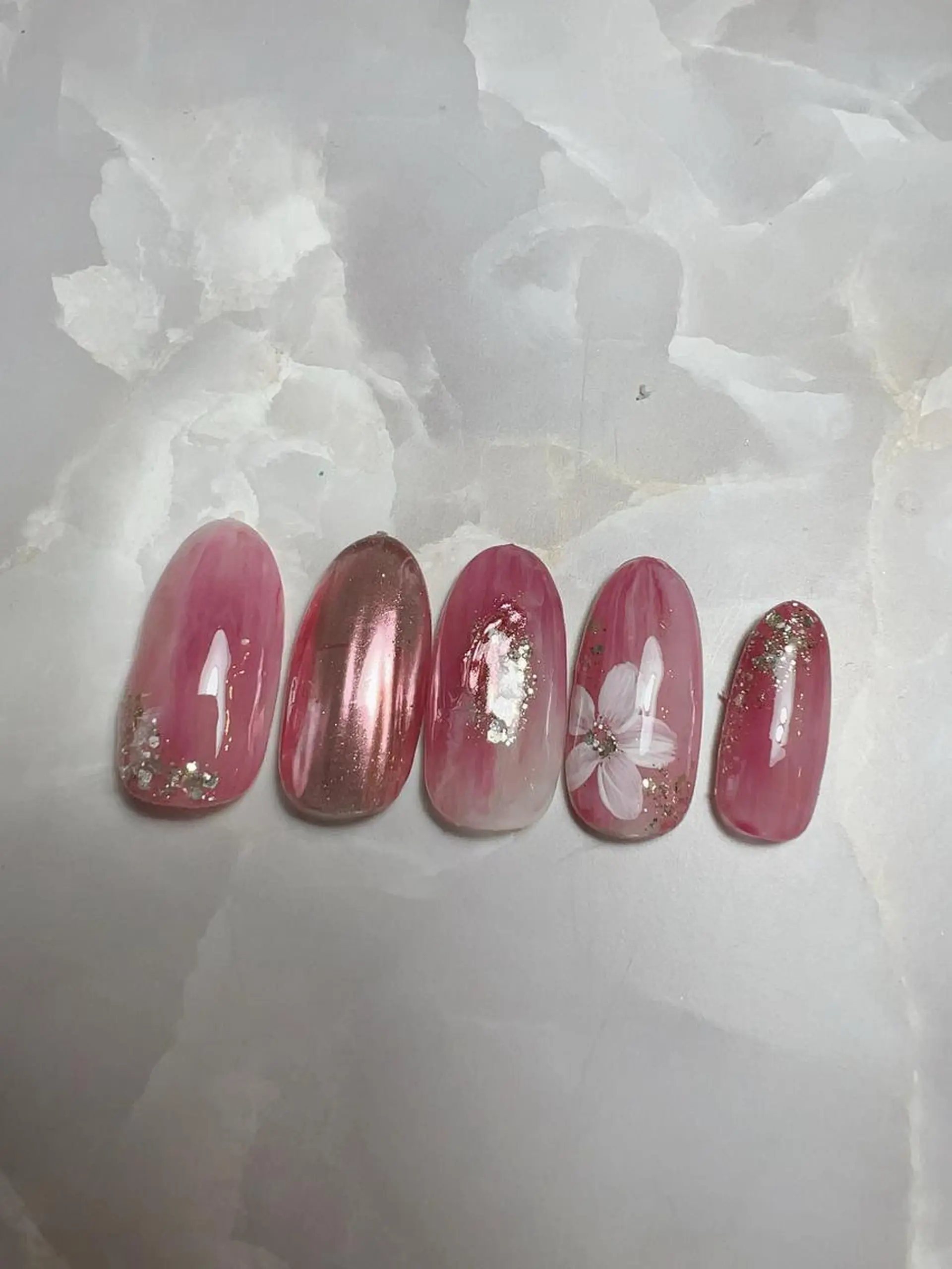 ネイル 春ネイル ハンドネイル シェヌネイル JURAのネイルデザイン