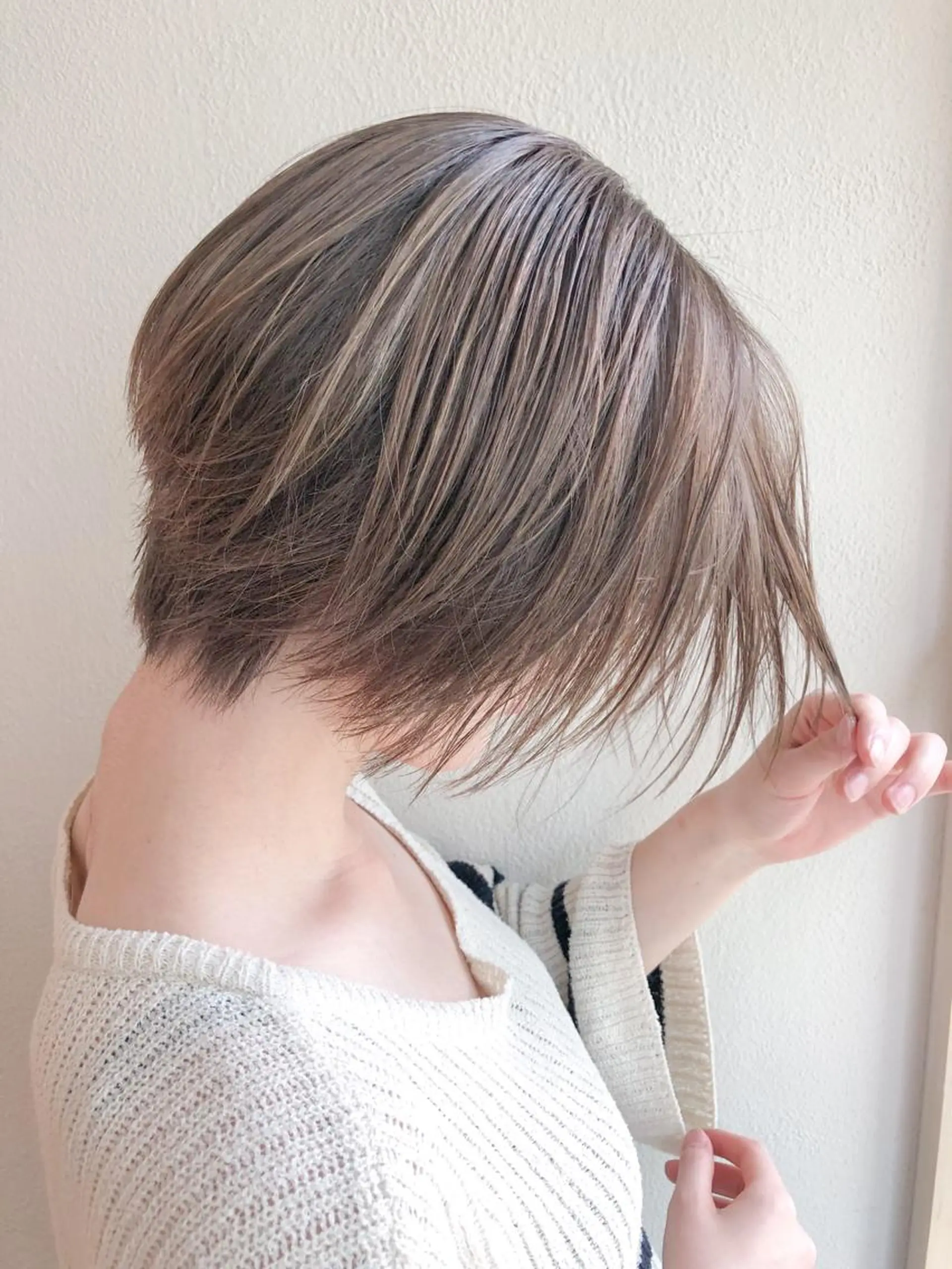 ショート カラー ブリーチ ダブルカラー 【1日2名様限定】 AFLOAT白川雄副のヘアスタイル