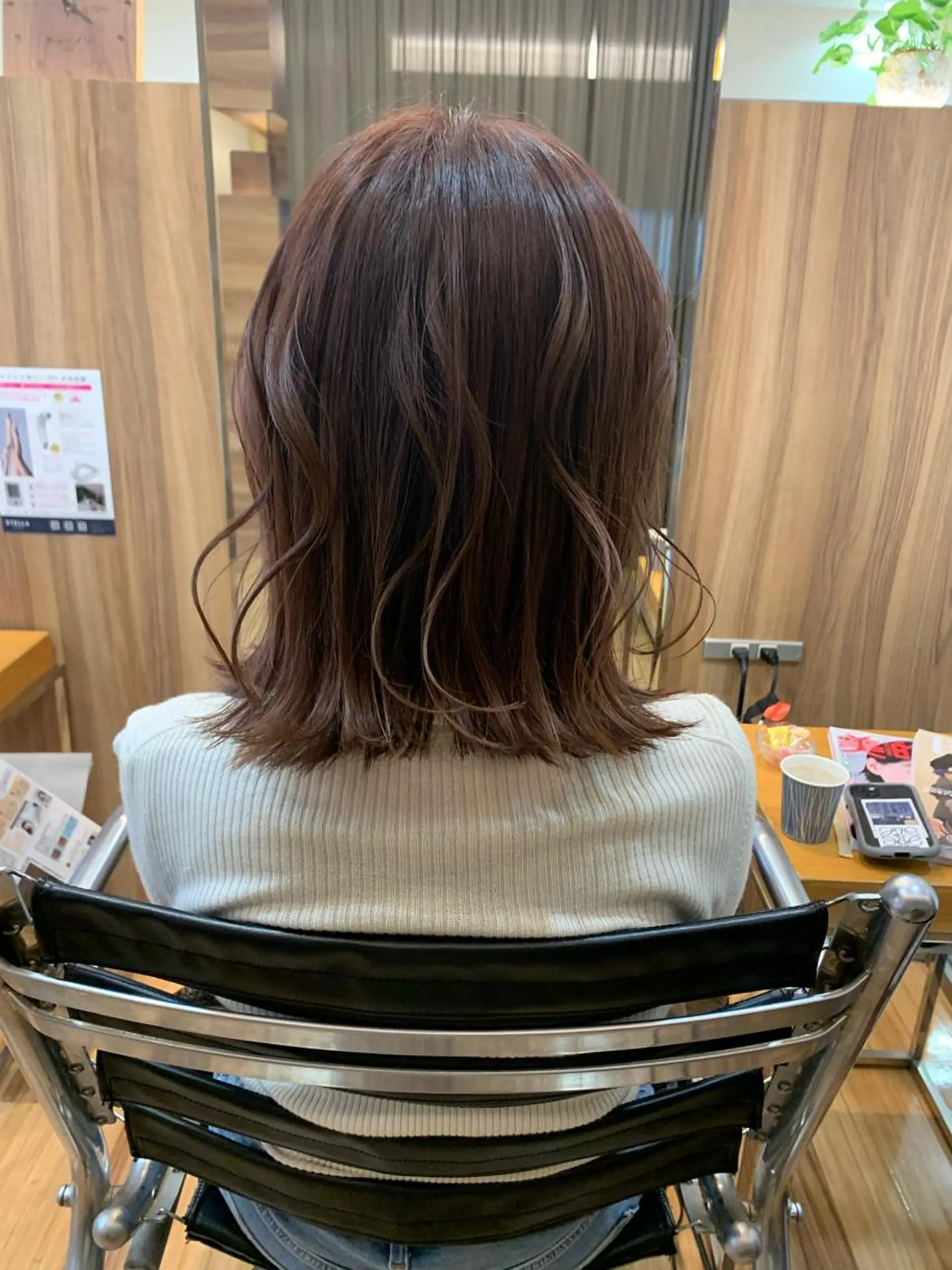 カラー ブラウンカラー ピンクカラー 北川 栞菜のヘアスタイル