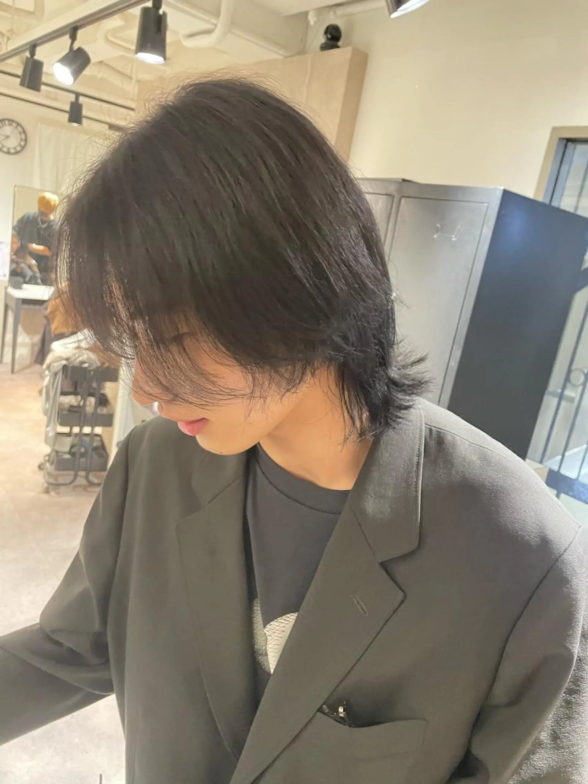 ミディアム カラー ili梅田店所属・🩵ハイトーン/ レイヤーYUZU🩵のヘアスタイル