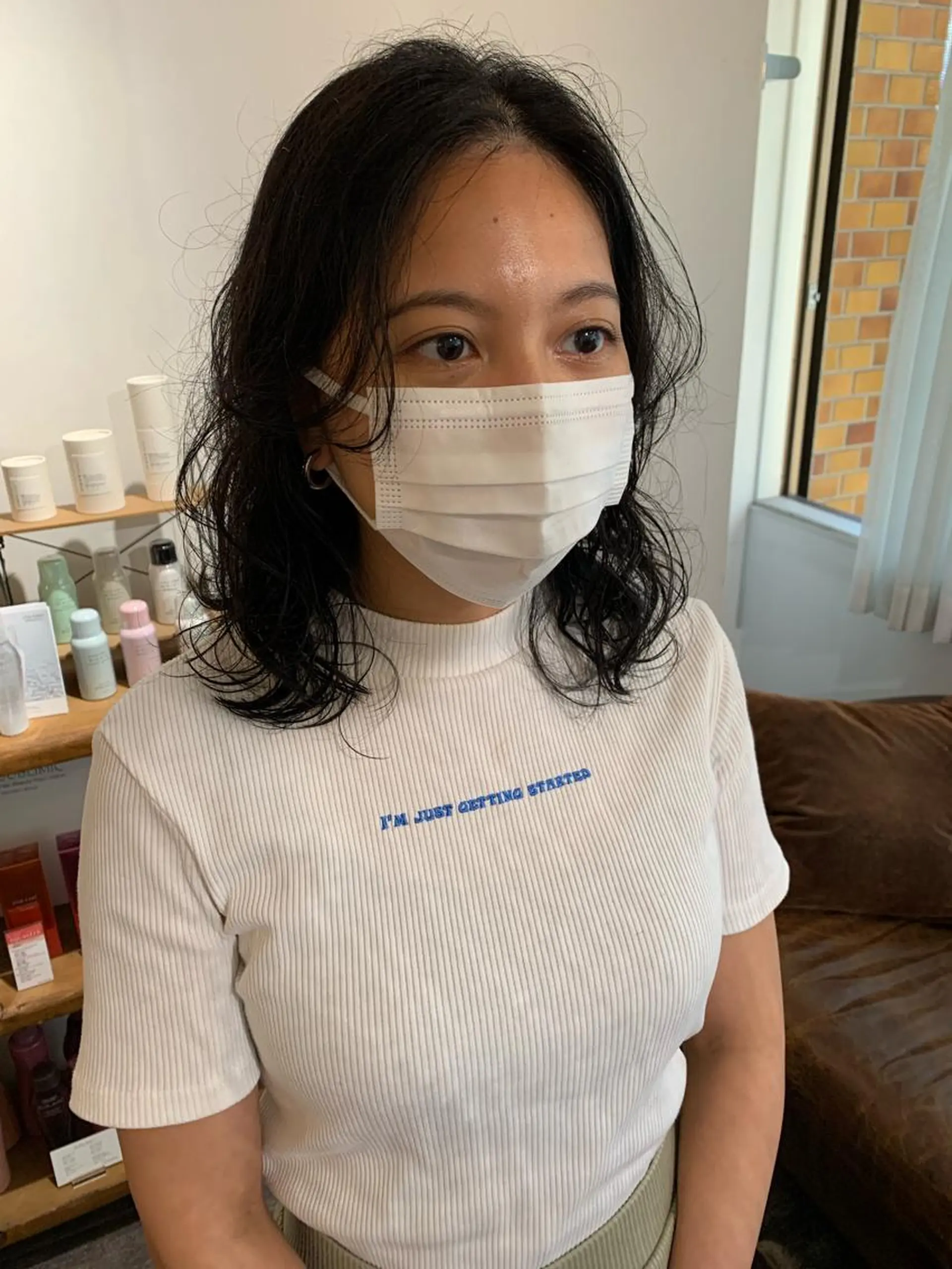 ミディアム パーマ 安村 美奈のヘアスタイル