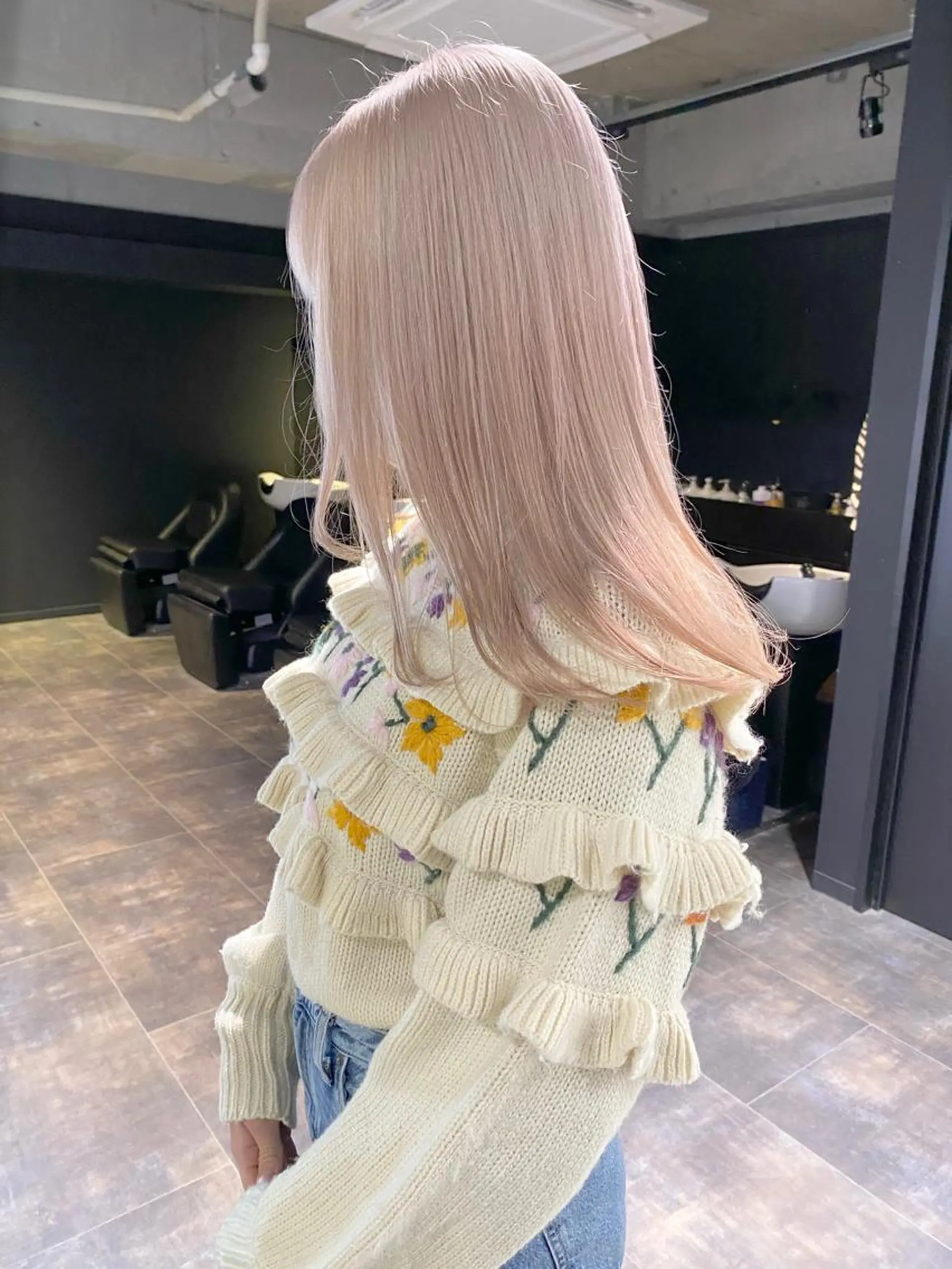 カラー 𝐚𝐨𝐢/ DAOのヘアスタイル