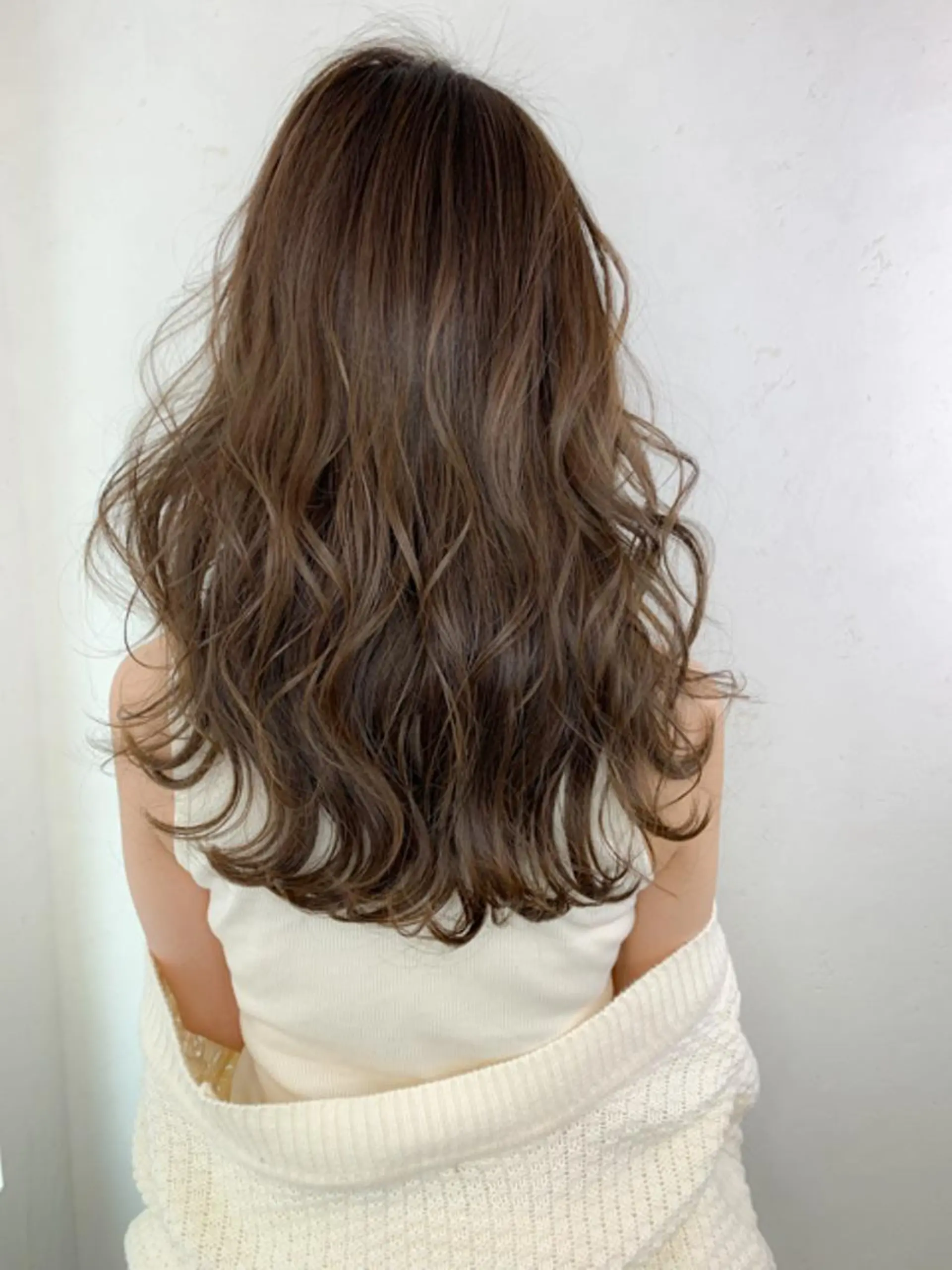 セミロング カラー カット ヘアカラー トリートメント Liz solutionの眉毛・アイブロウイメージ