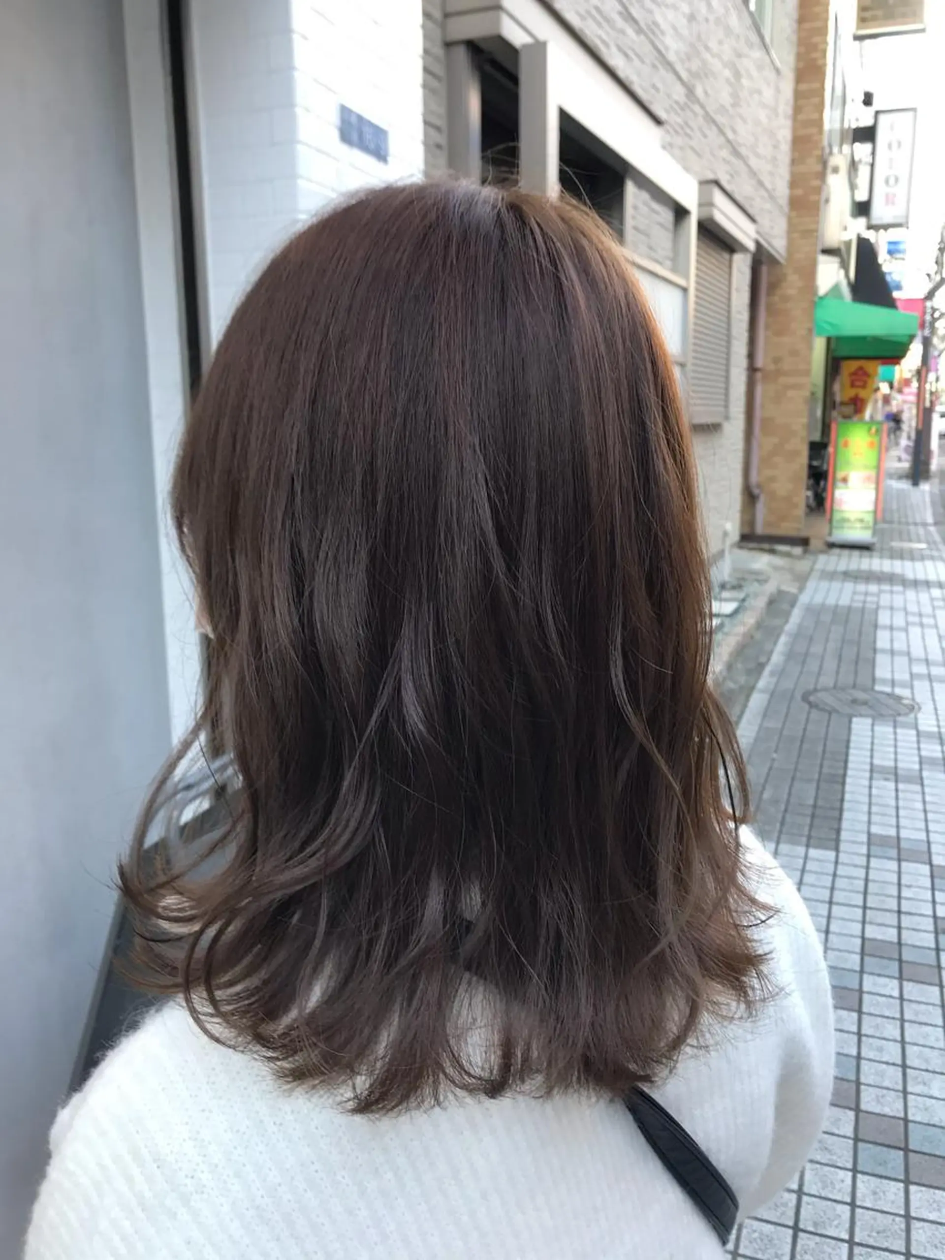 ミディアム カラー 暖色カラー🍊 ボブ🌿顔周りcutのヘアスタイル