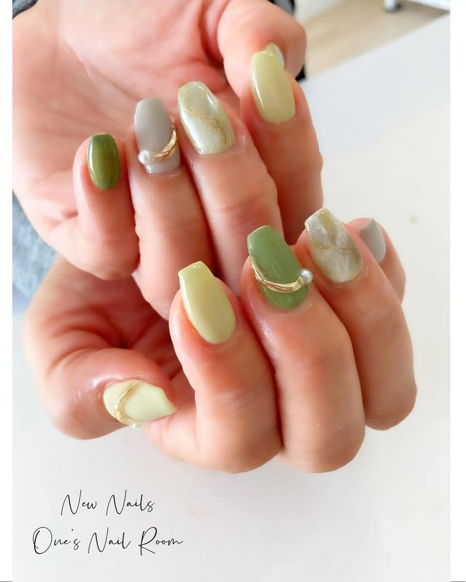ネイル ハンドネイル One's Nail Roomのネイルデザイン