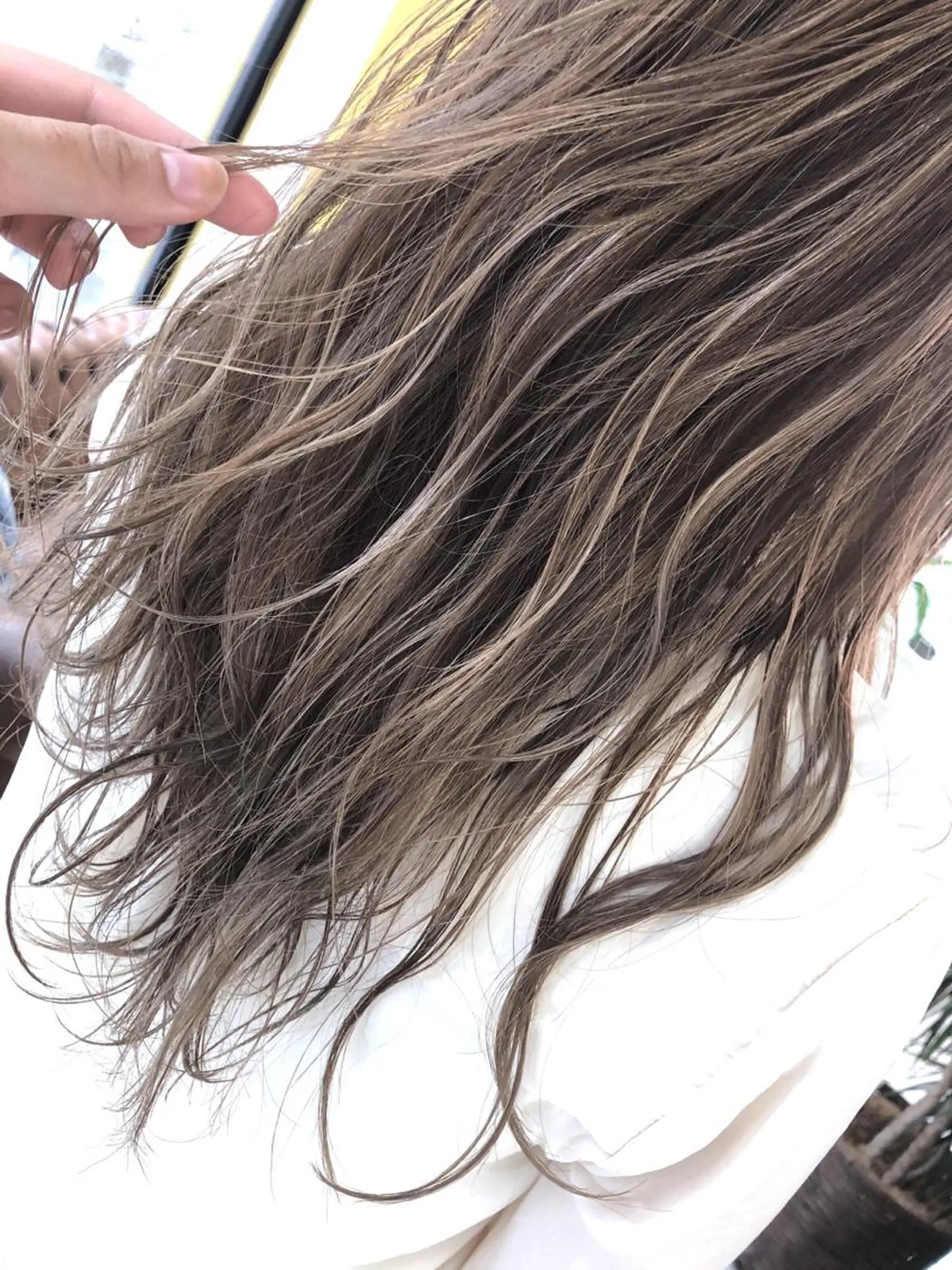 ロング カラー パーマ ヘアアレンジ HORN hairsalonのその他イメージ
