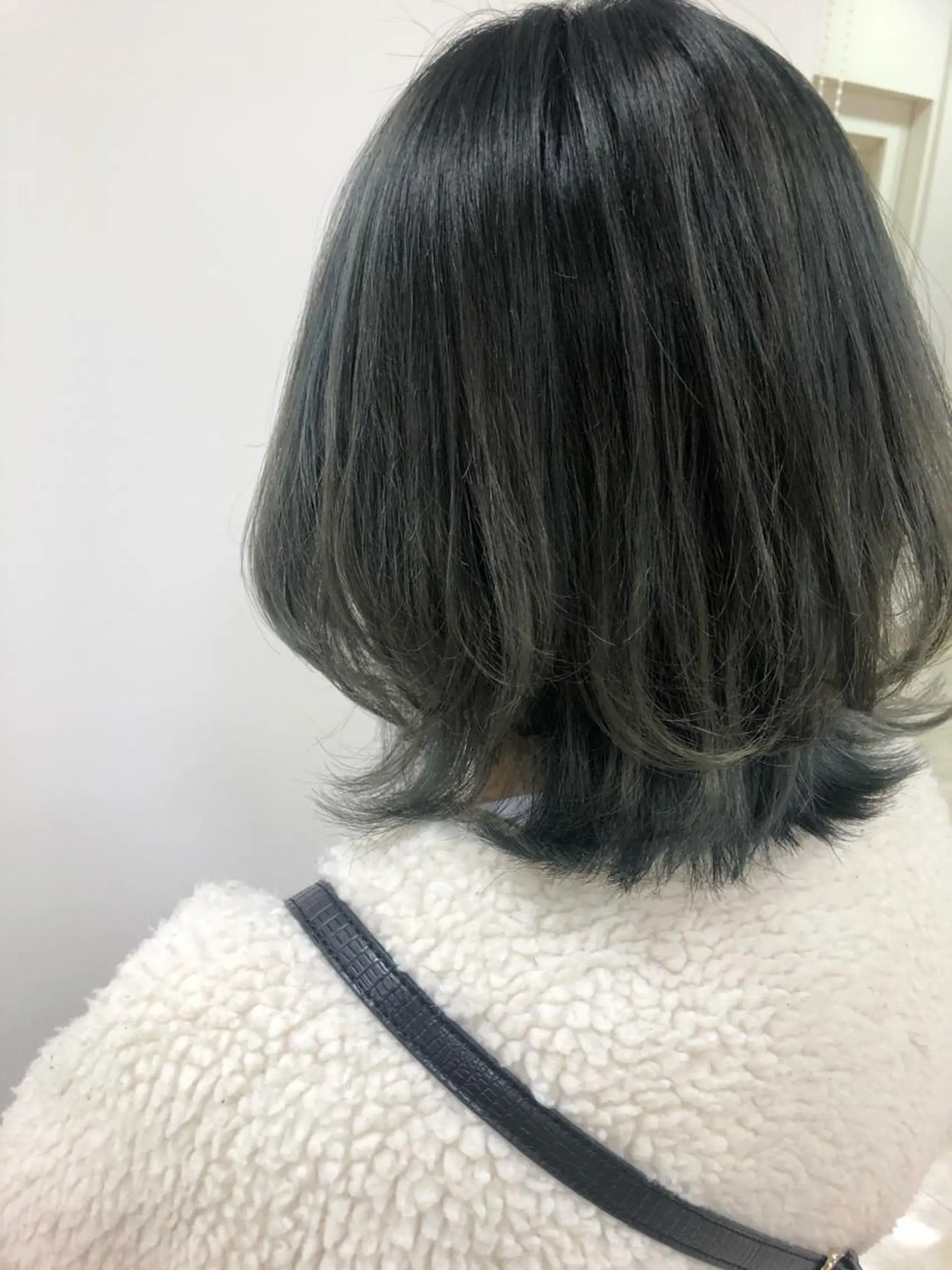 ミディアム カラー グラデーションカラー ヘアカラー トリートメント 盛れるレイヤーカット 得意🌹井上美沙のヘアスタイル