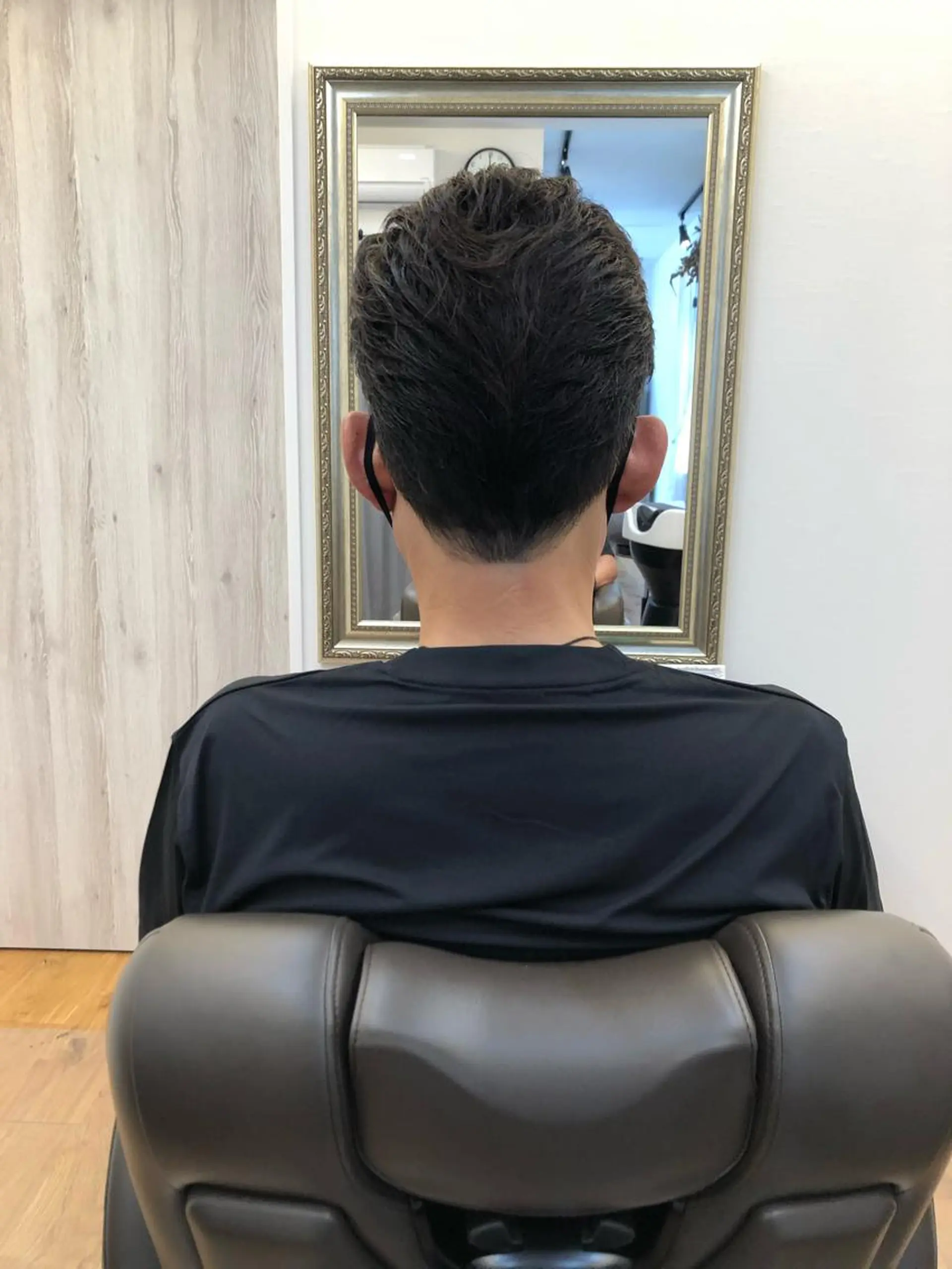 メンズ ツノガイ エリのヘアスタイル