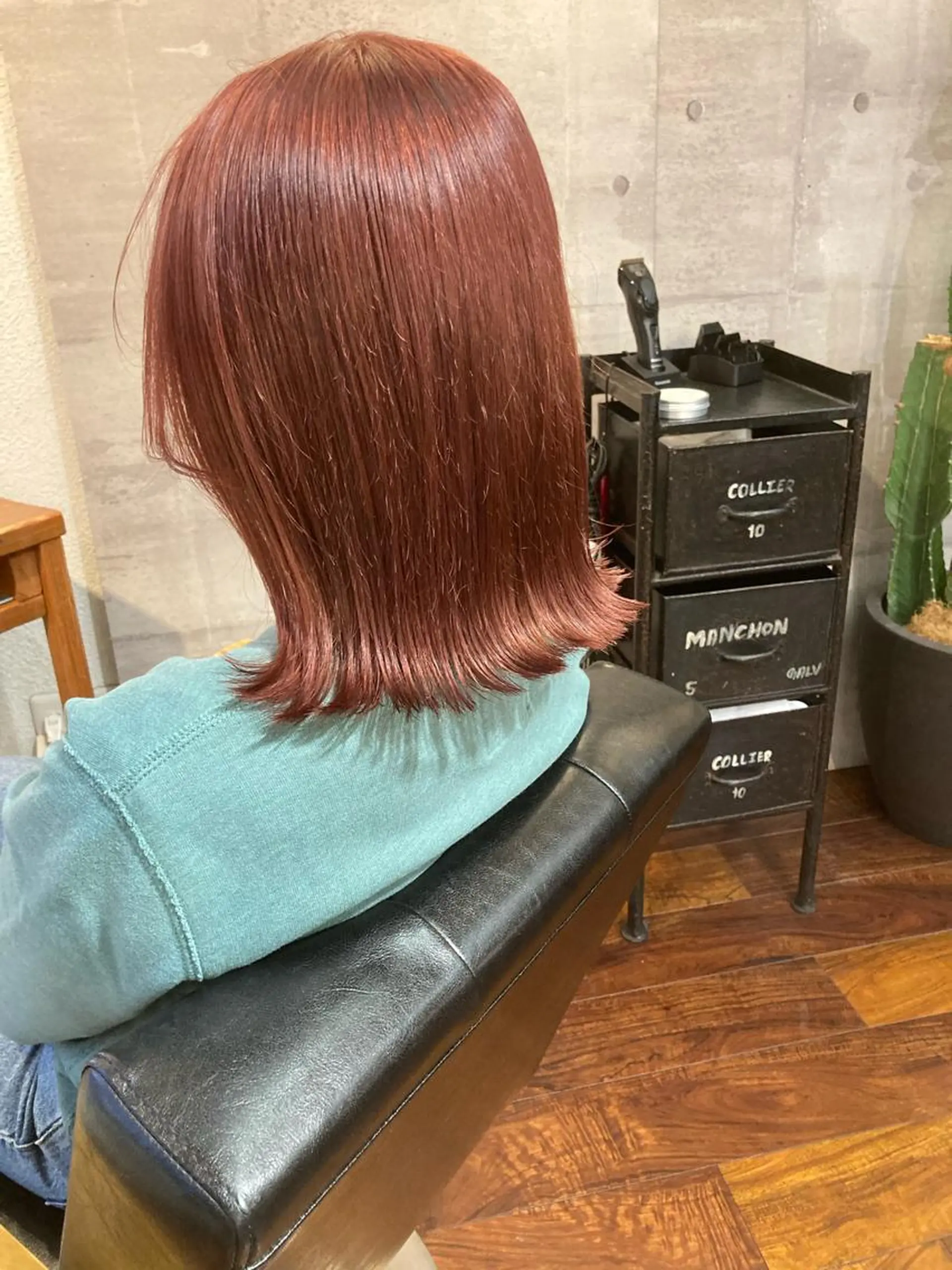 ミディアム カラー ブリーチ ピンクカラー カット ヘアカラー トリートメント 小木曽智美 /ボブ/ショートのヘアスタイル