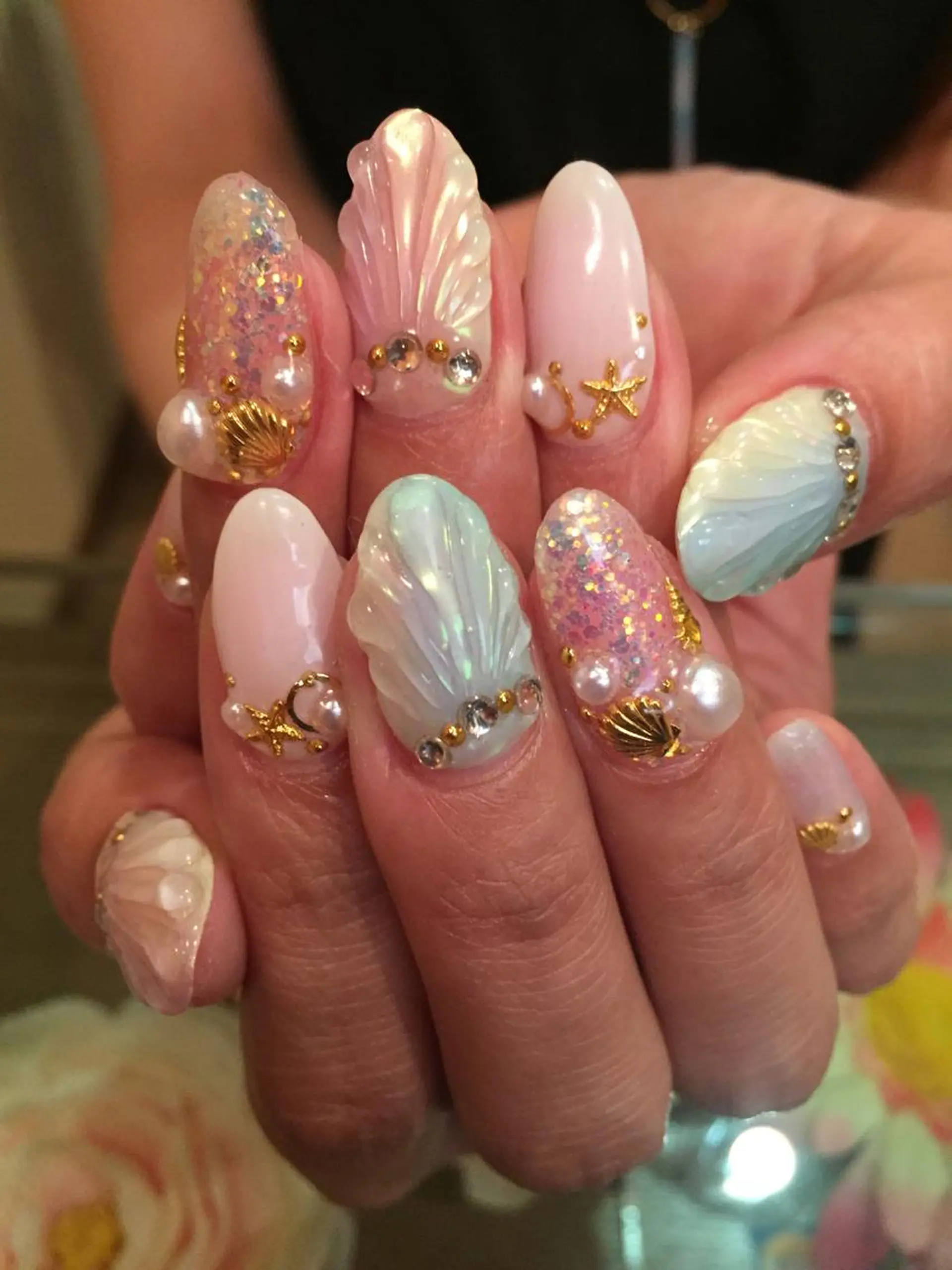 ネイル Nest 三田のマツエク・マツパデザイン