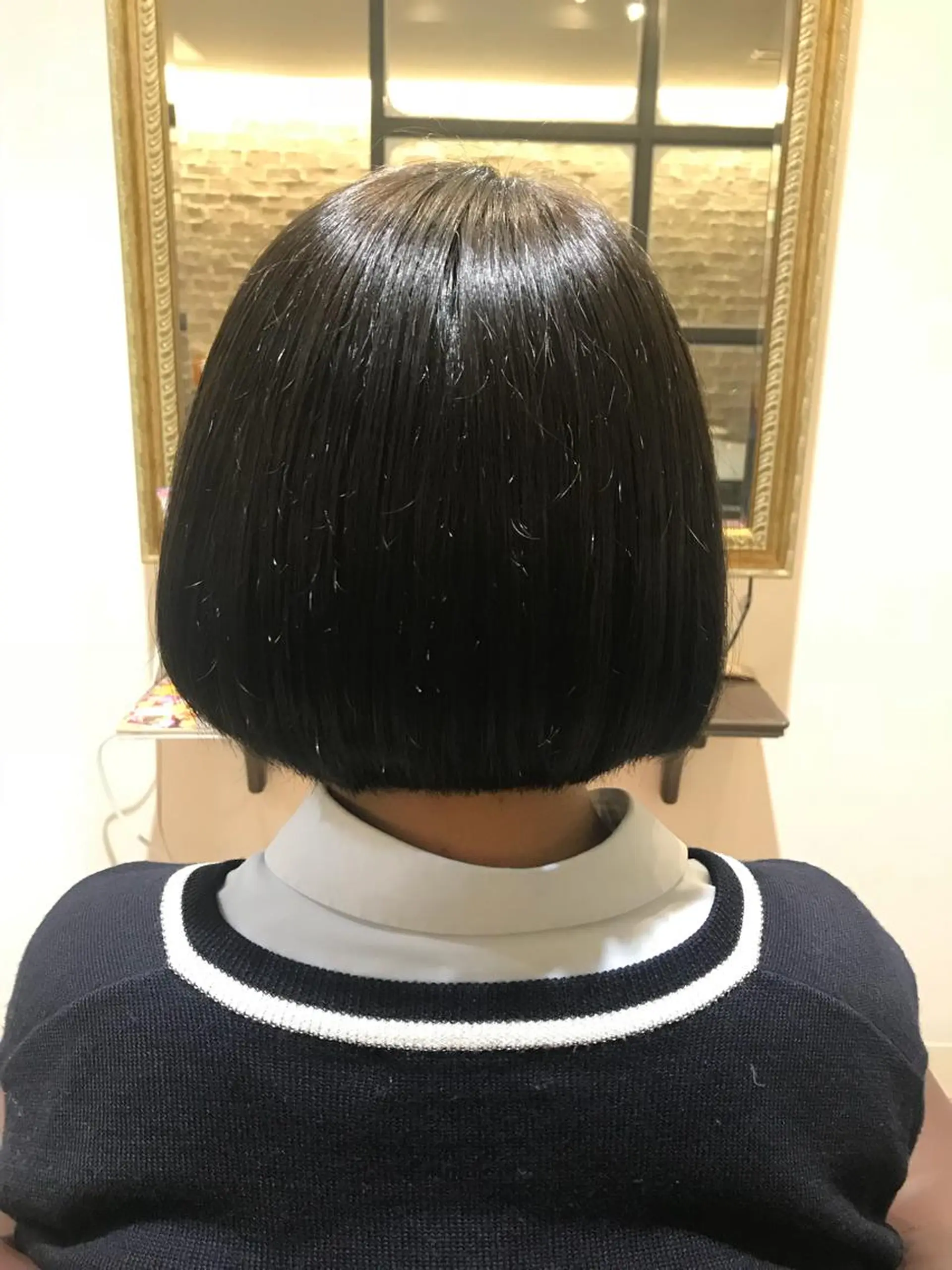 ミディアム カラー ブルーカラー ネイビーカラー ボブ Ayu /あゆのヘアスタイル