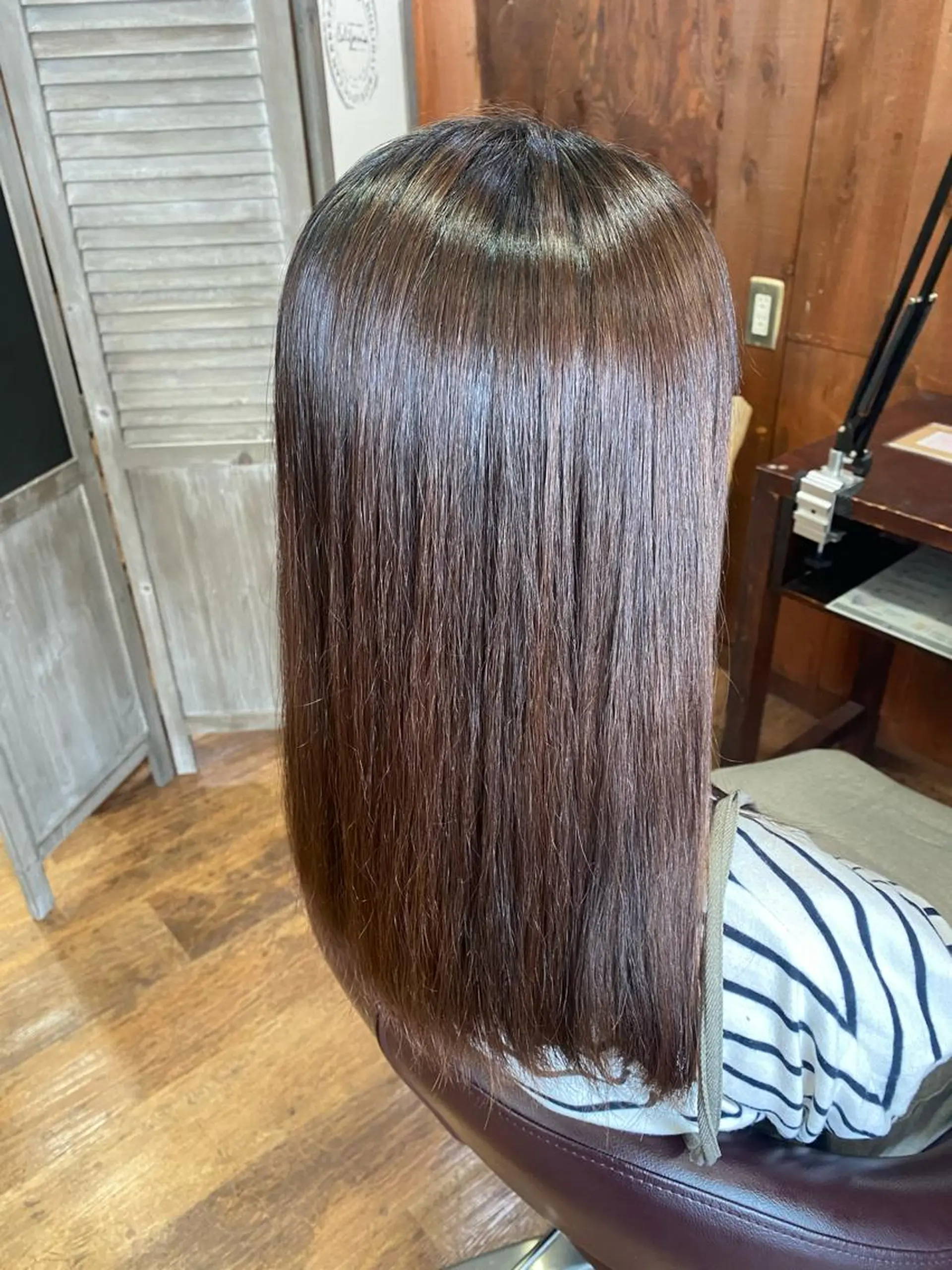 ミディアム 立野 希沙のヘアスタイル