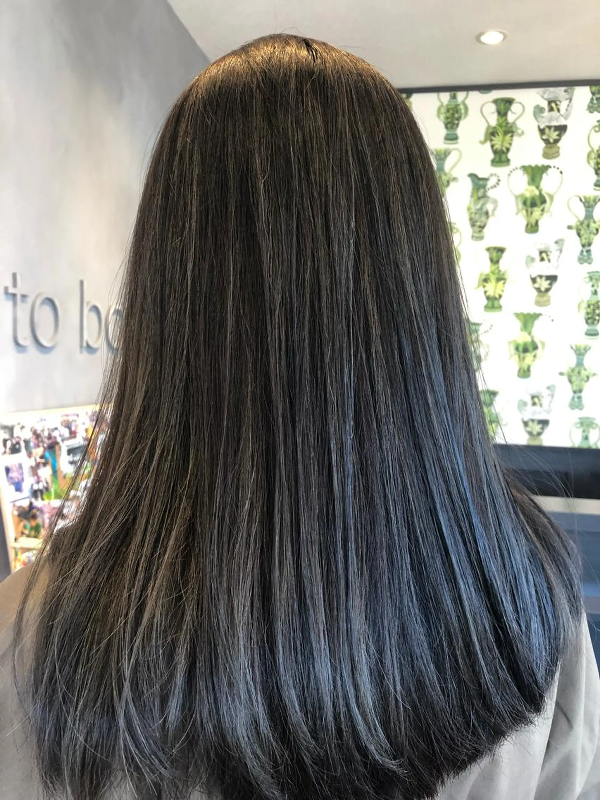 ロング カラー ハイライトカラー ハイライト 長谷川 沙紀のヘアスタイル