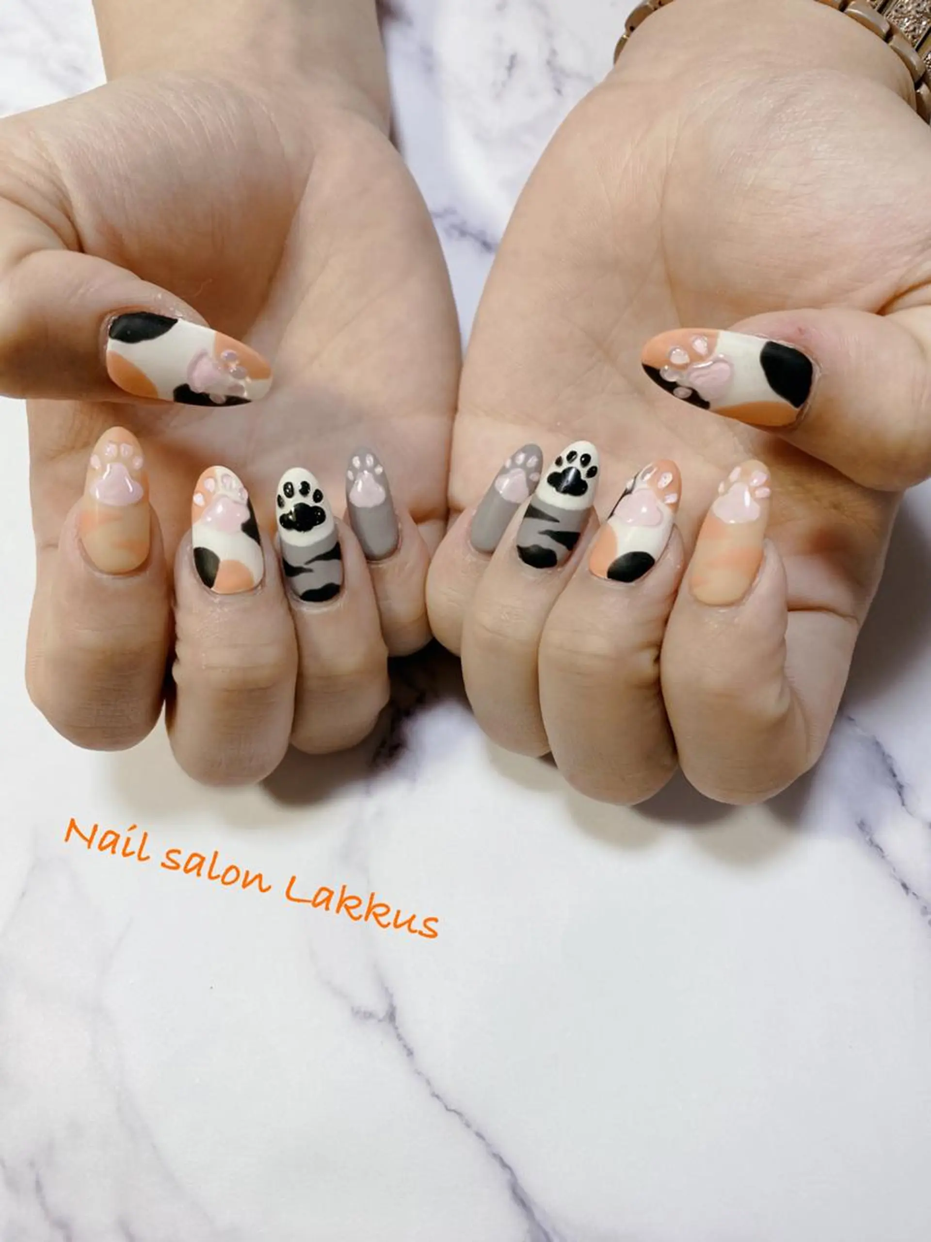 ネイル Lakkus T－CHIのネイルデザイン