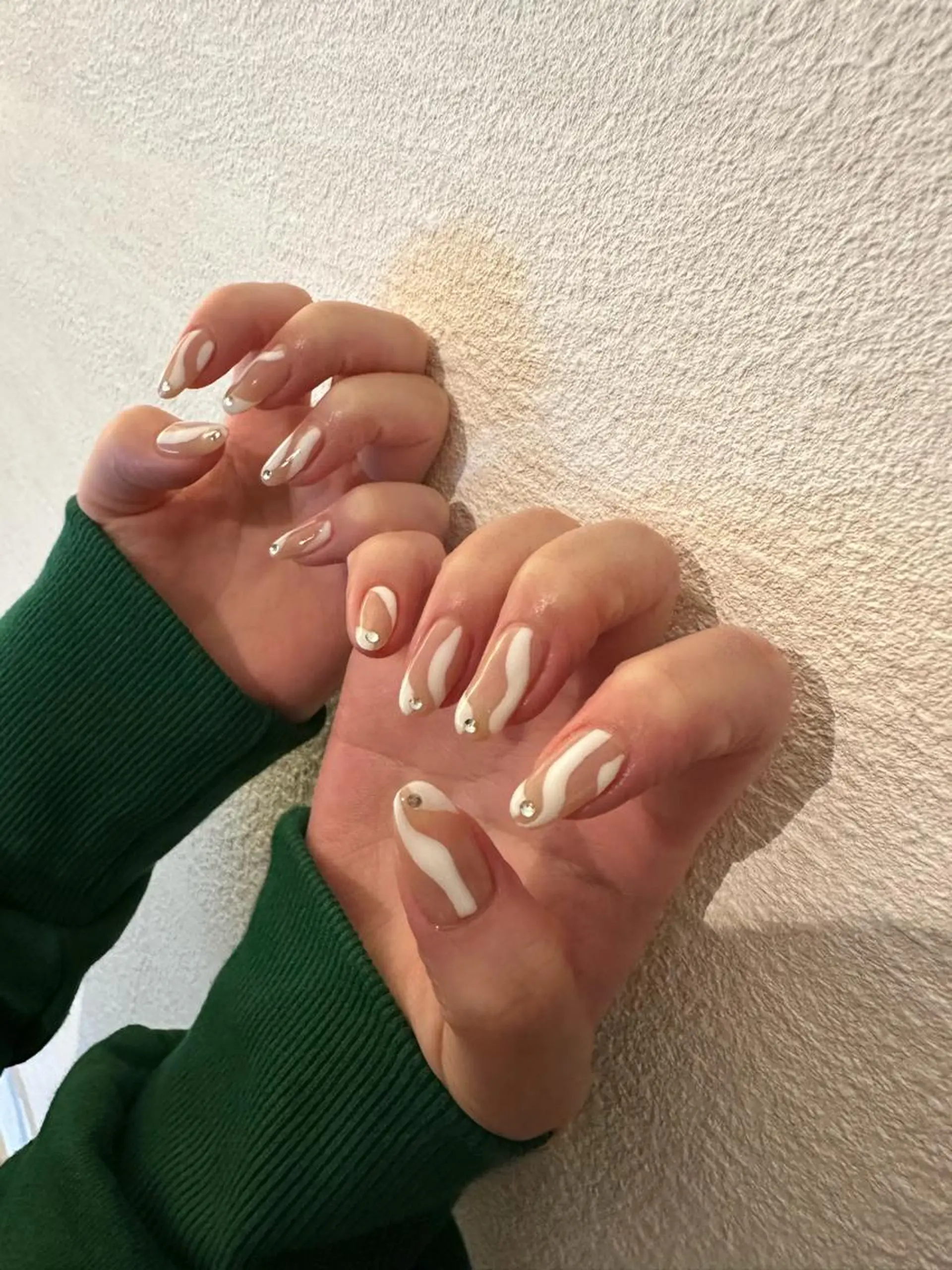 ネイル private nail salon &sumika所属・三輪 絢香のネイルデザイン