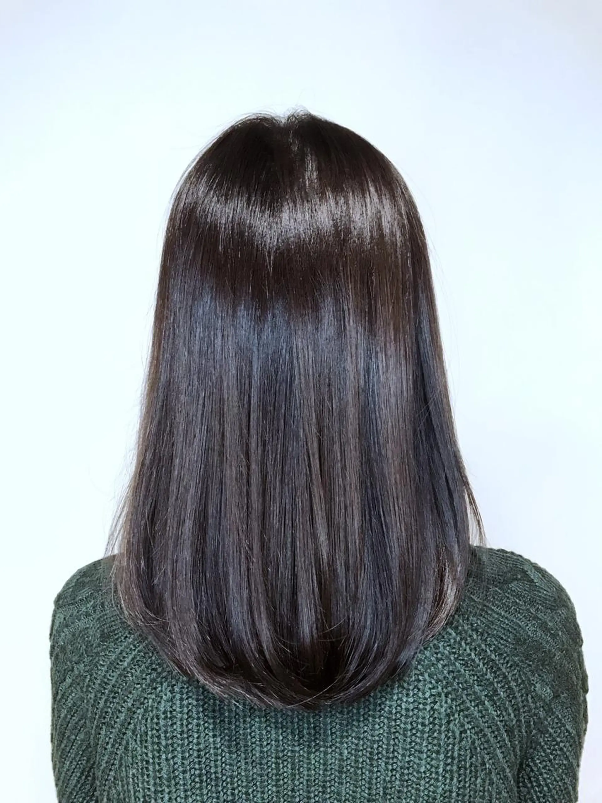 セミロング インナーカラー/ ストレート/奥野洸也のヘアスタイル