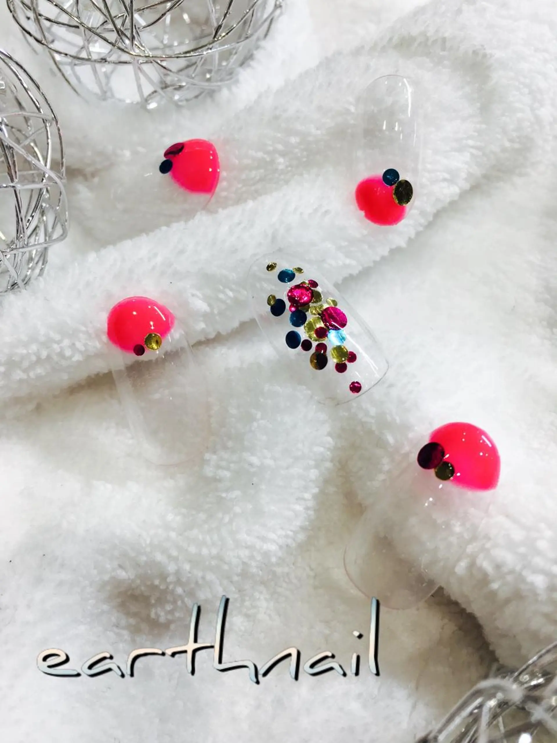 ネイル 夏ネイル 佐藤 まりえのネイルデザイン