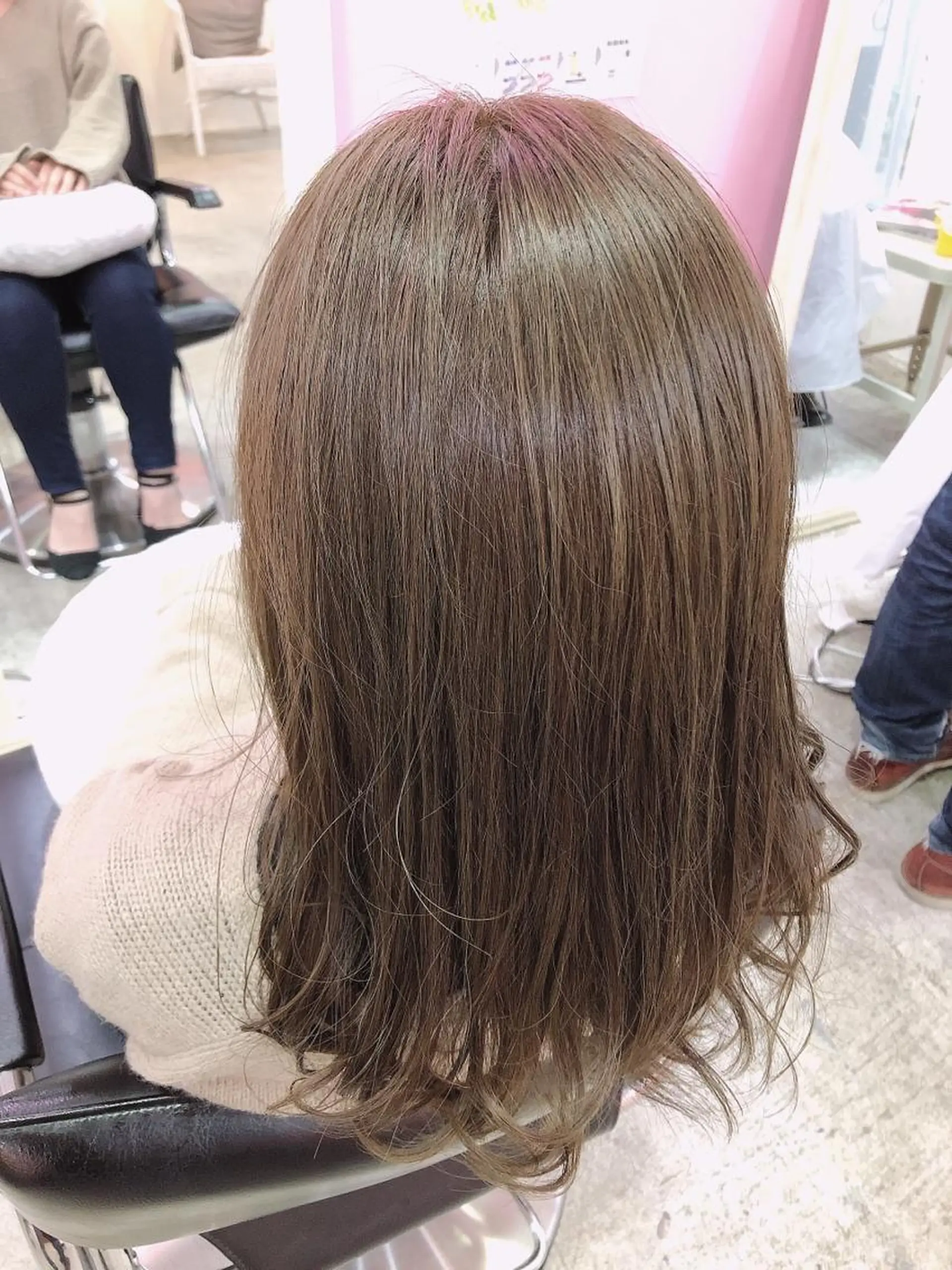 セミロング カラー カット ヘアカラー トリートメント 浦山 和之のヘアスタイル