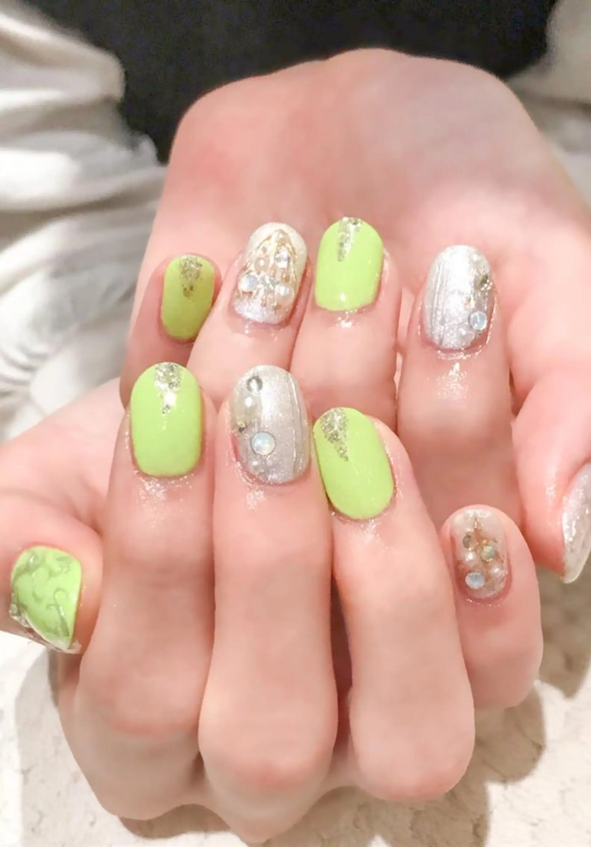 ネイル ジェルネイル キラキラネイル 冬ネイル クリスマス Nyanco Nailのネイルデザイン