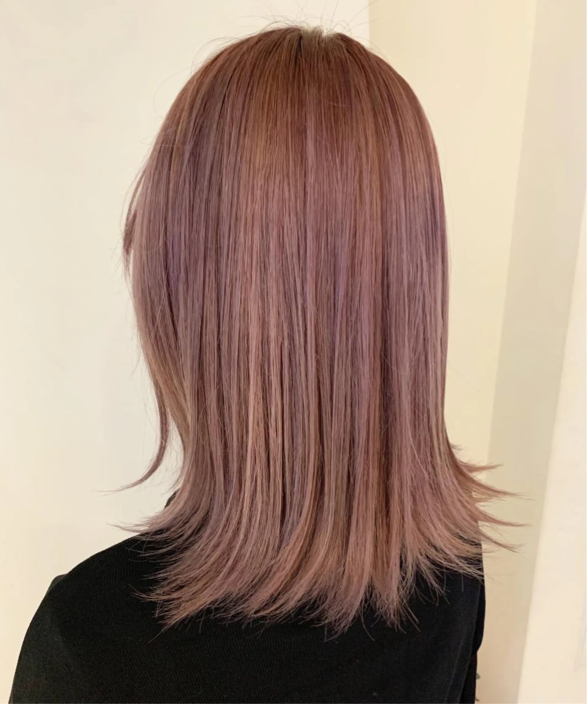 ミディアム 渡辺 健太のヘアスタイル