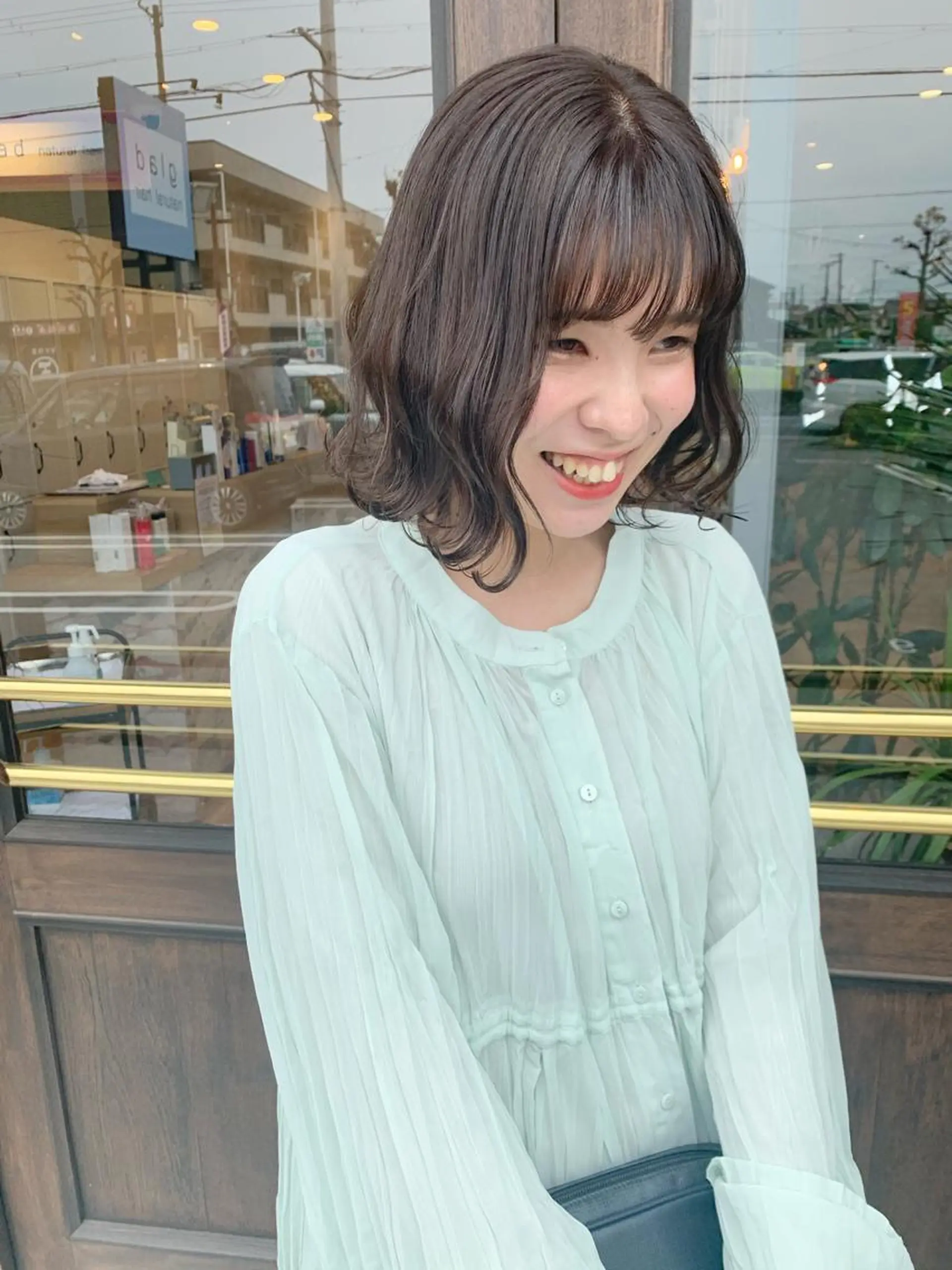 ショート カラー 吉原 由菜のヘアスタイル