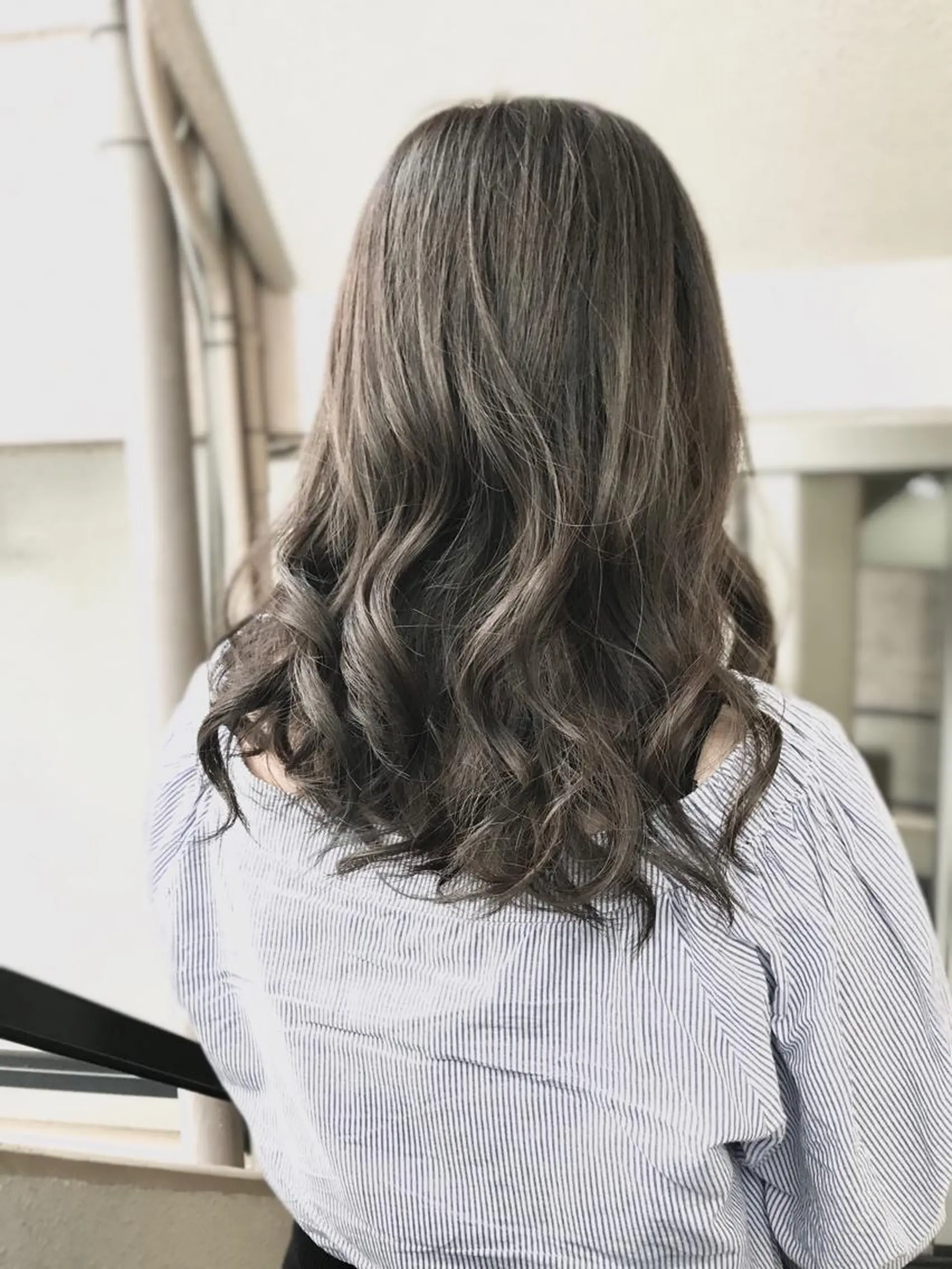 セミロング カラー ヘアカラー トリートメント 💎髪質改善💎 デザイナーshinのヘアスタイル