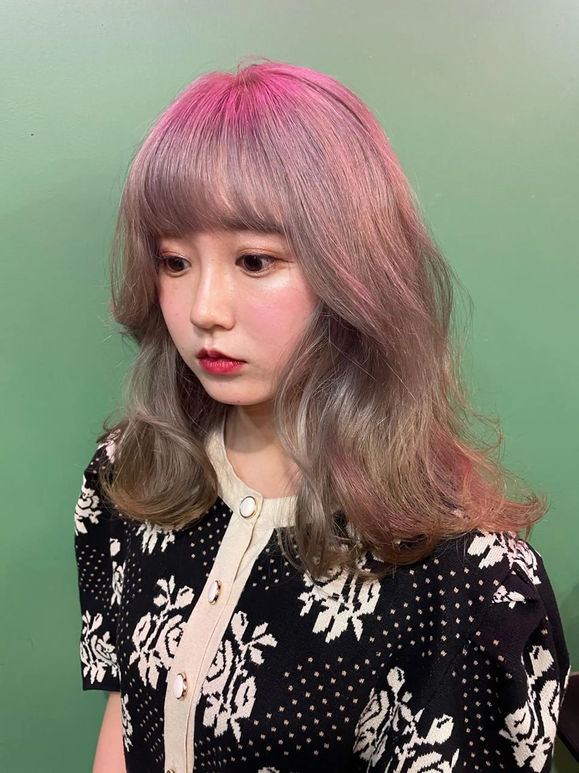 ミディアム カラー 極上の艶髪 RINAのヘアスタイル