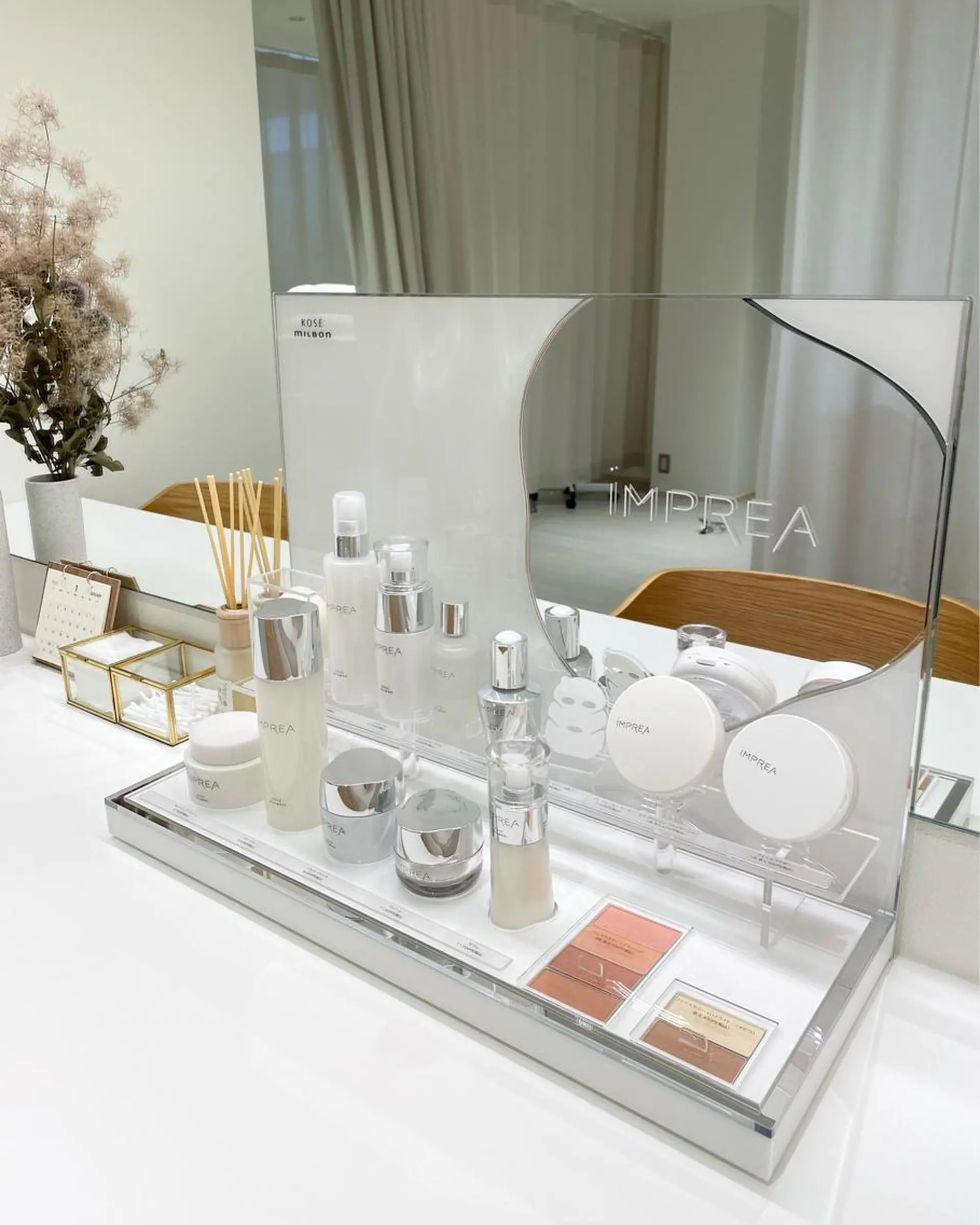 マツエク・マツパ マツエク Lowen 京都市役所前のマツエク・マツパデザイン