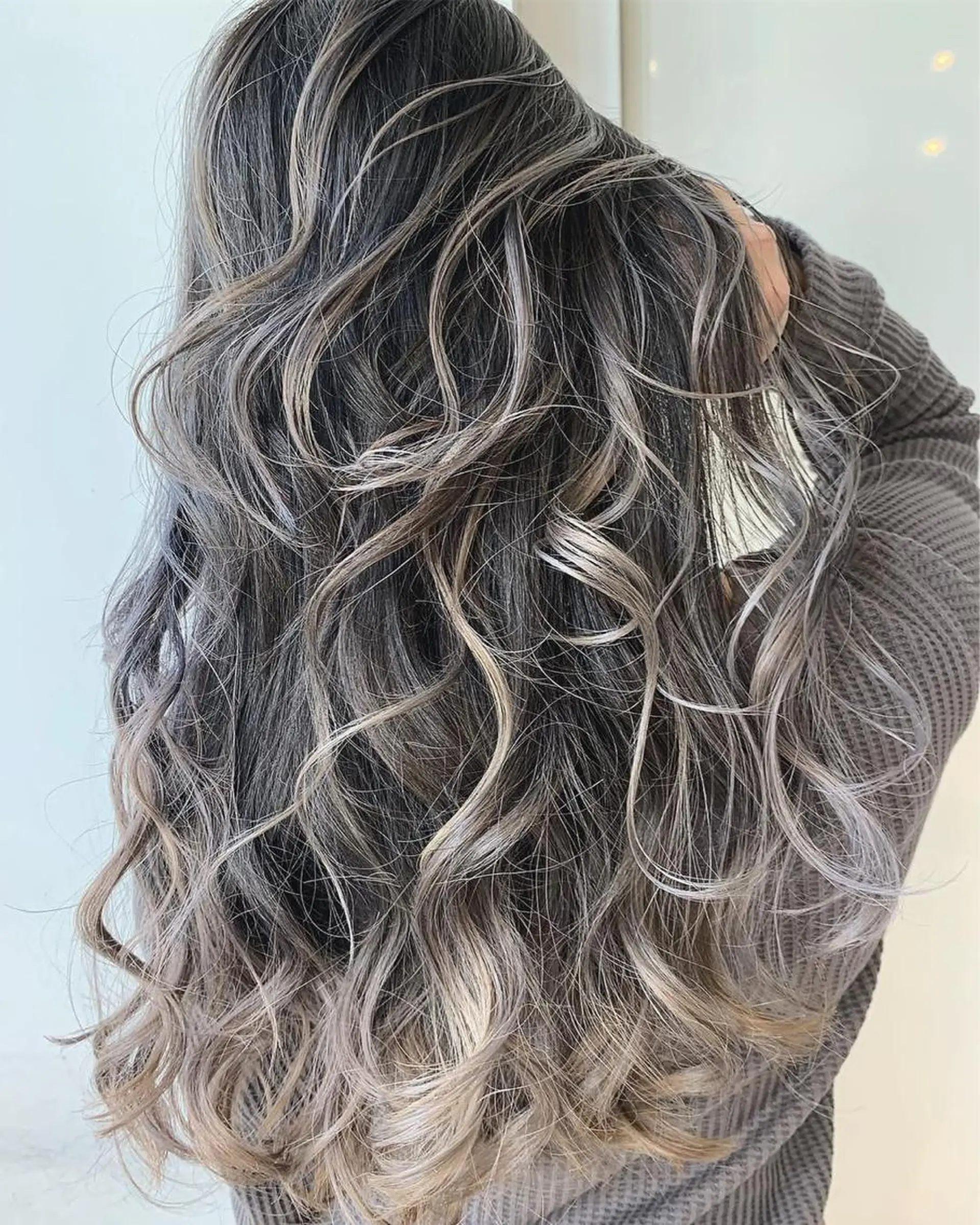 ロング カラー ヘアアレンジ 阿部 圭悟のヘアスタイル