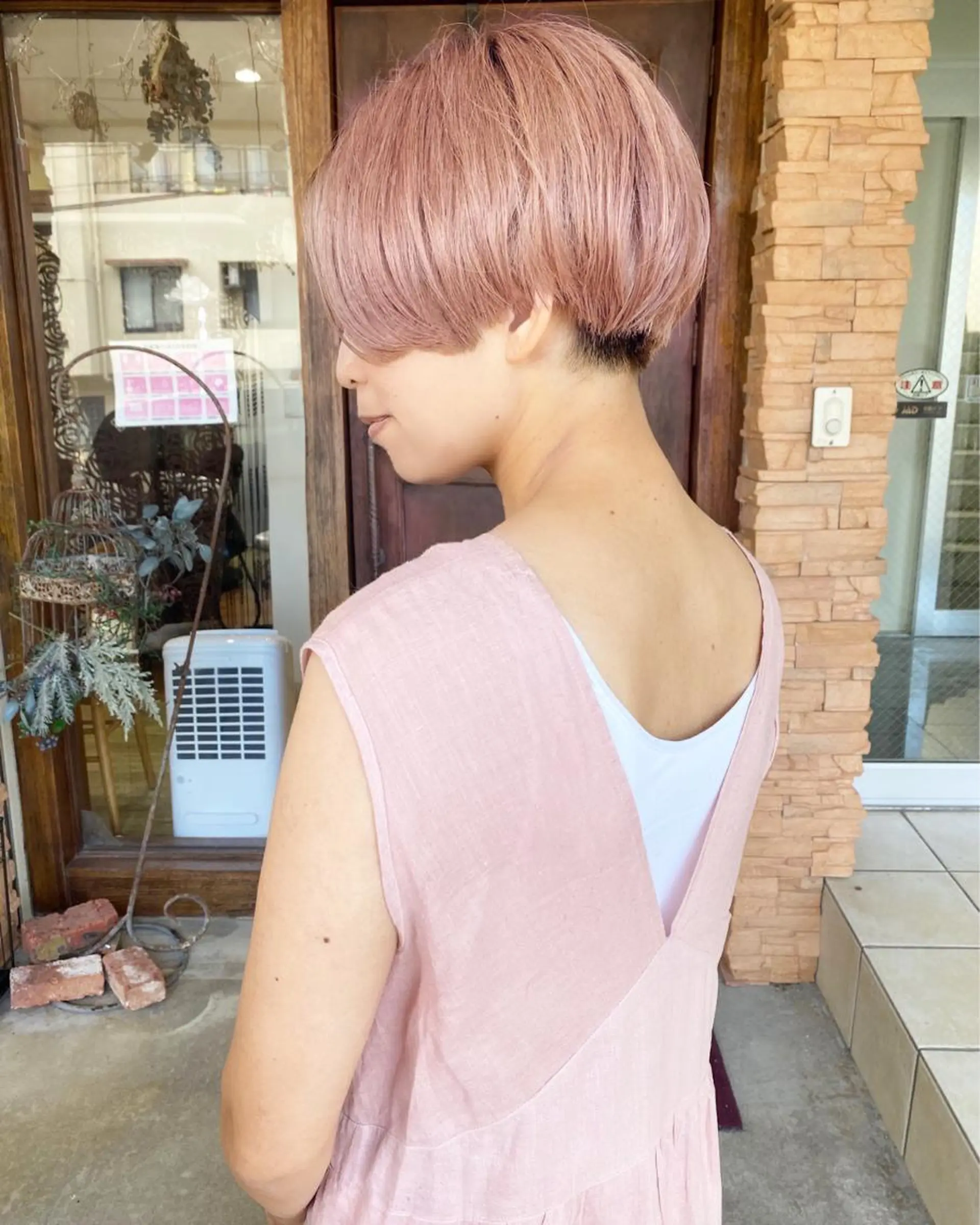 ショート カラー ダブルカラー カット ヘアカラー grand juteのヘアスタイル