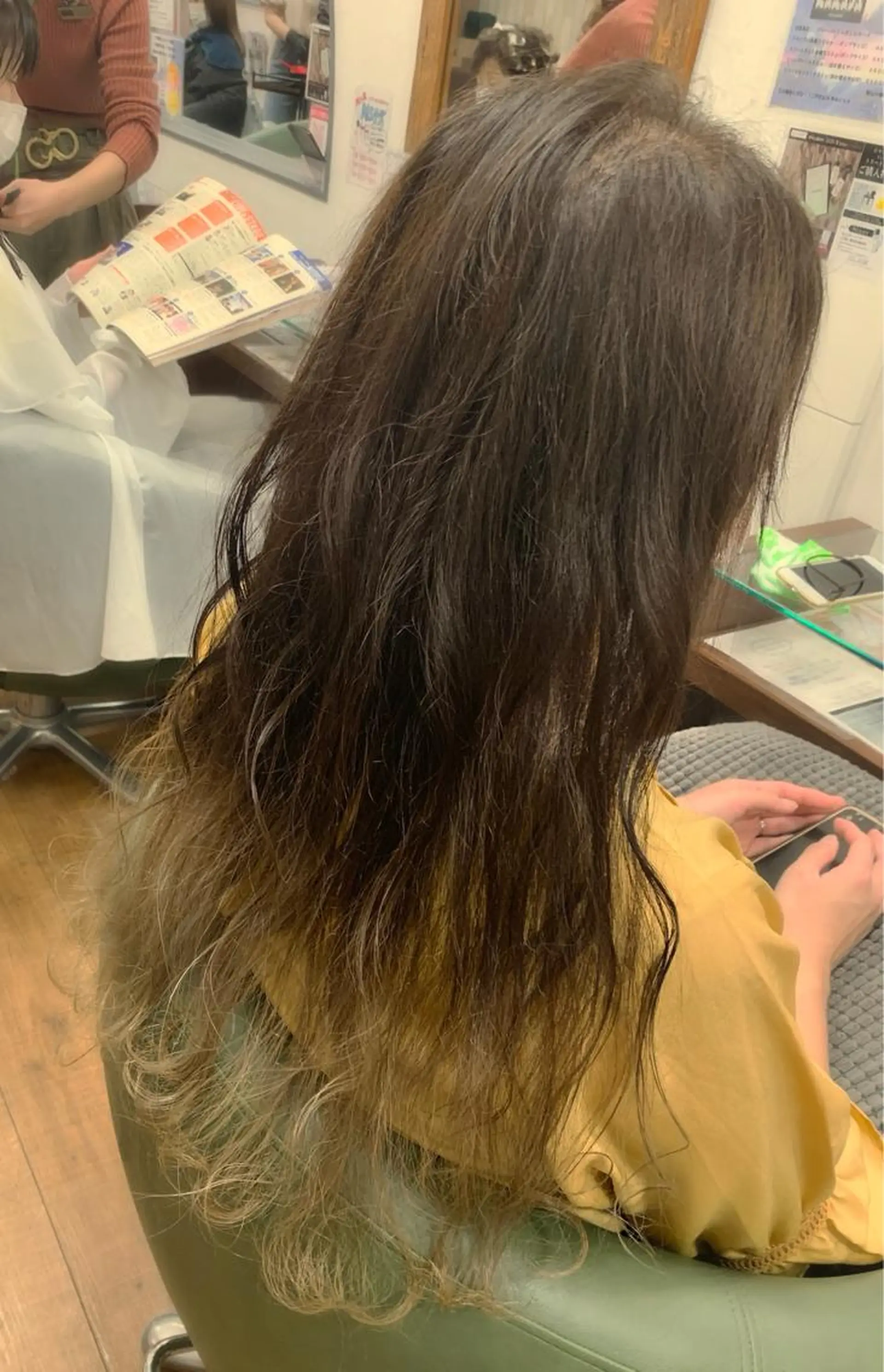 ロング カラー march merryのヘアスタイル