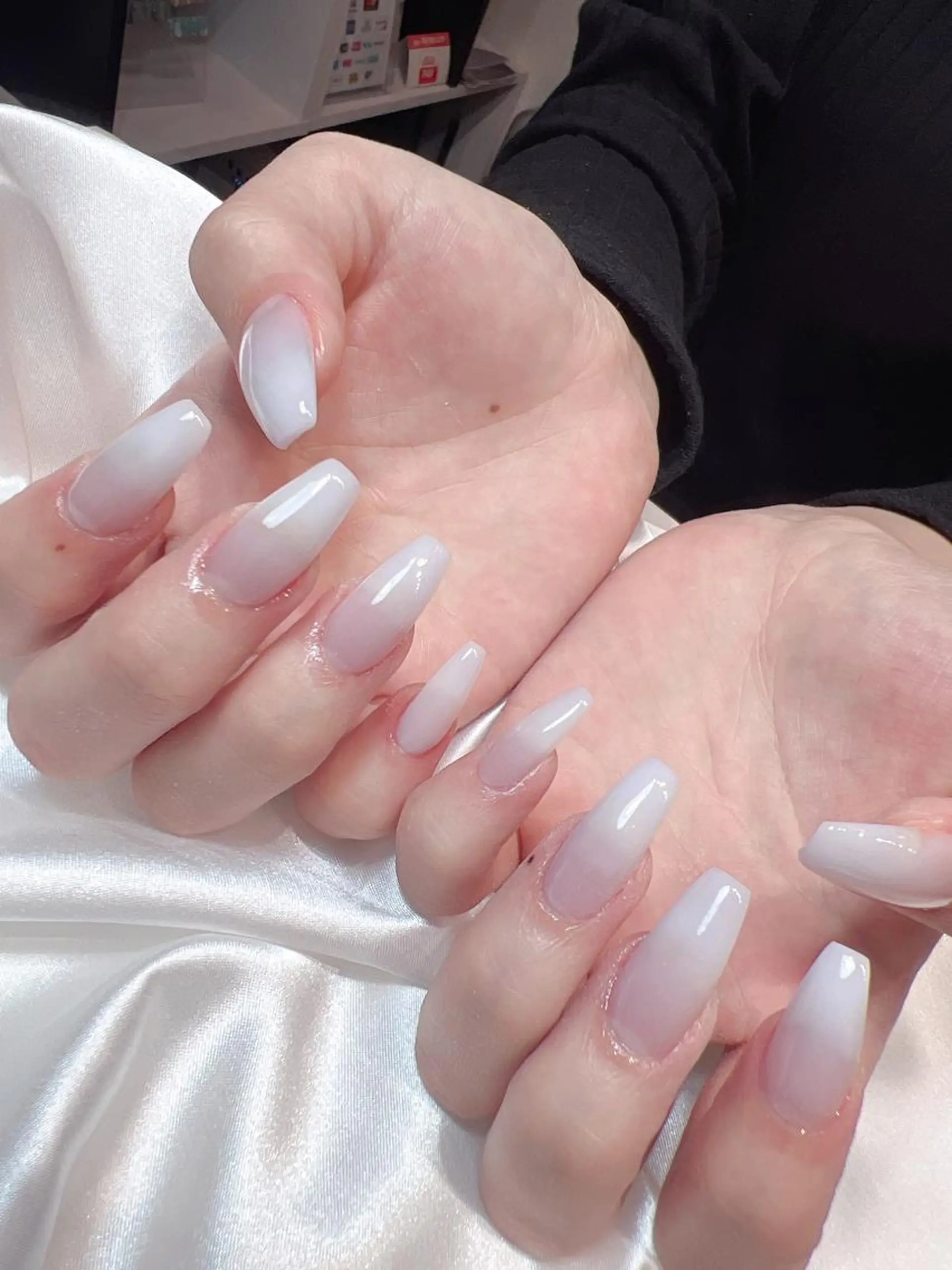 ネイル スカルプネイル bijou nails　蓮のネイルデザイン